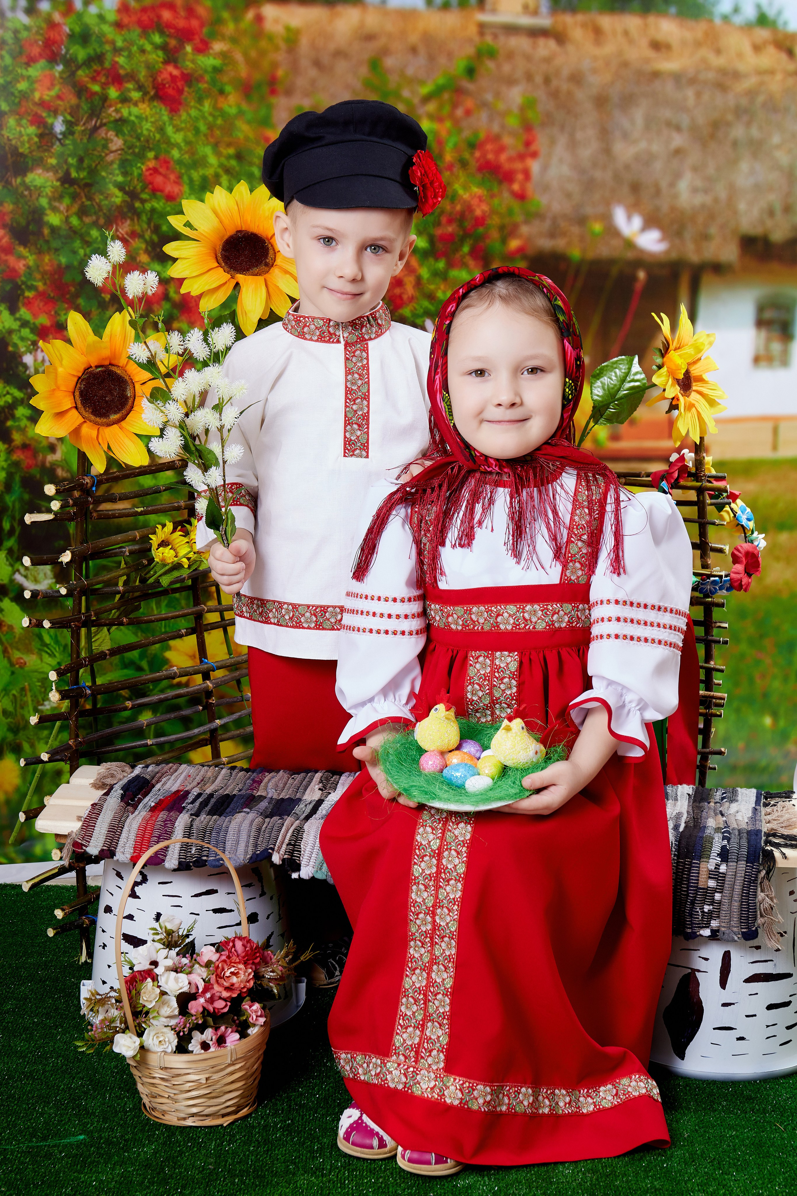 У дома. Детская выездная фотостудия