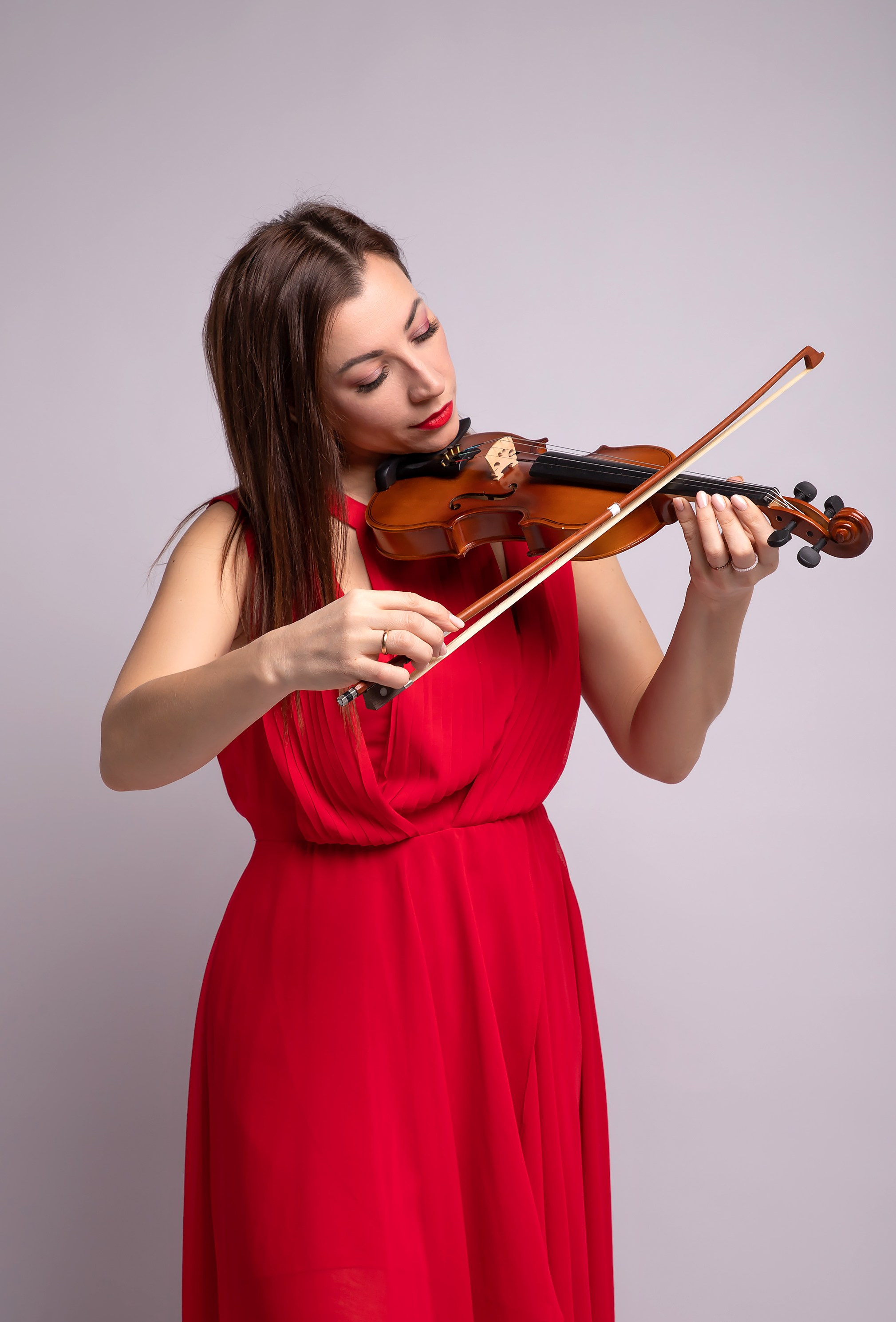 Скрипка (Елена)