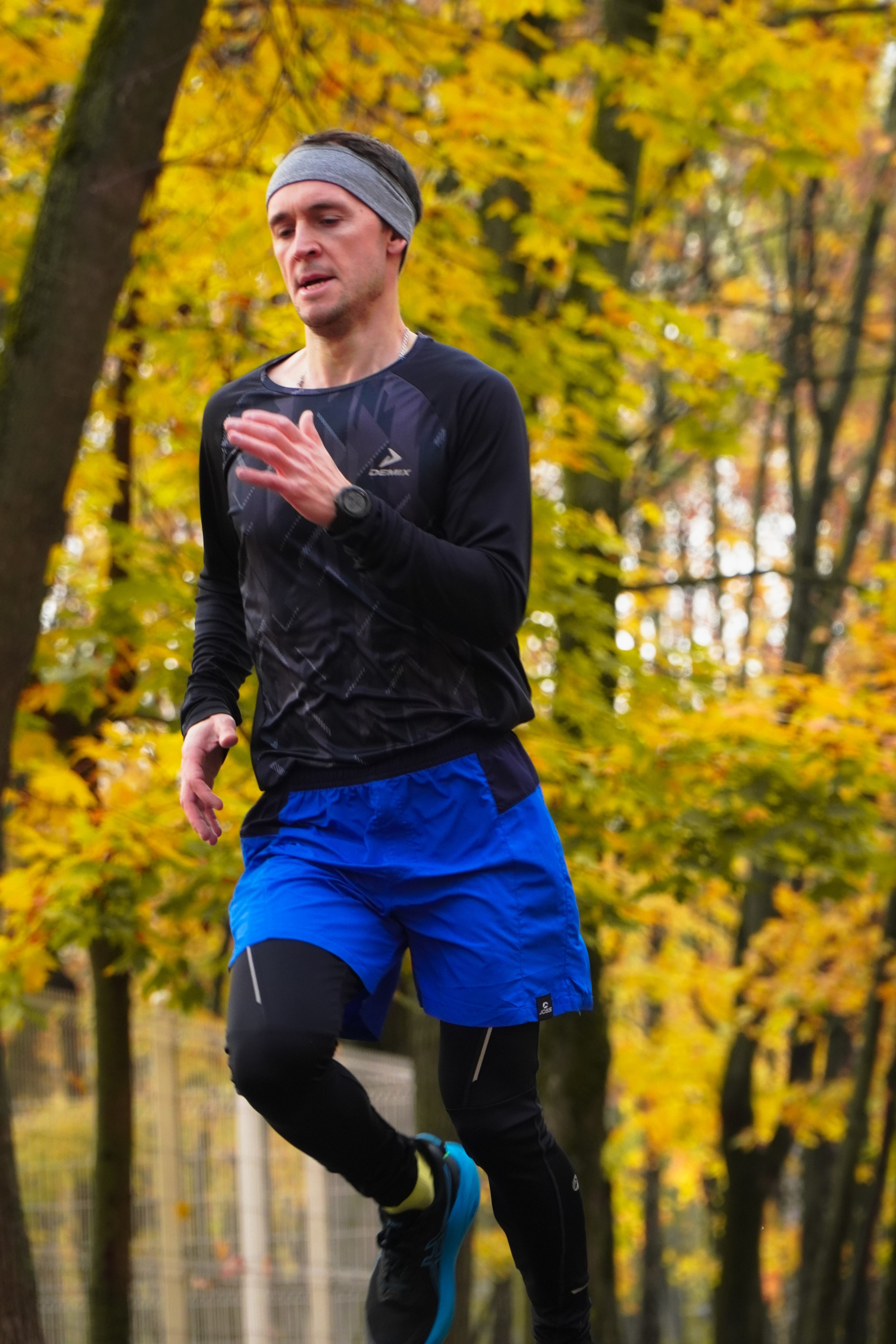 5 вёрст Наташинский 11 октября 2025. Роман Капилюшов. Бег. Фото. Видео. г. Люберцы