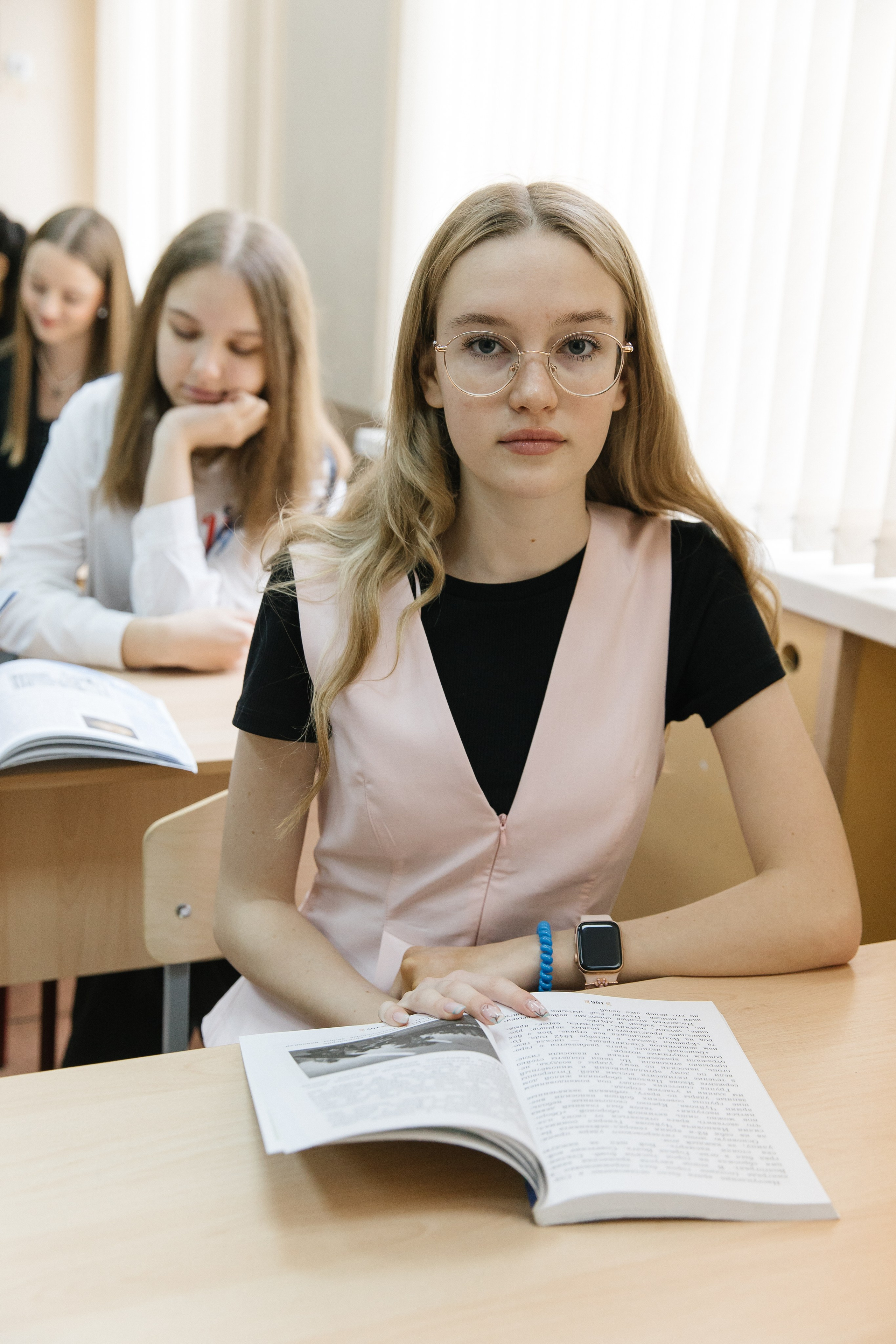 9 класс для альбома. Фотограф и видеограф Анна Домашенко