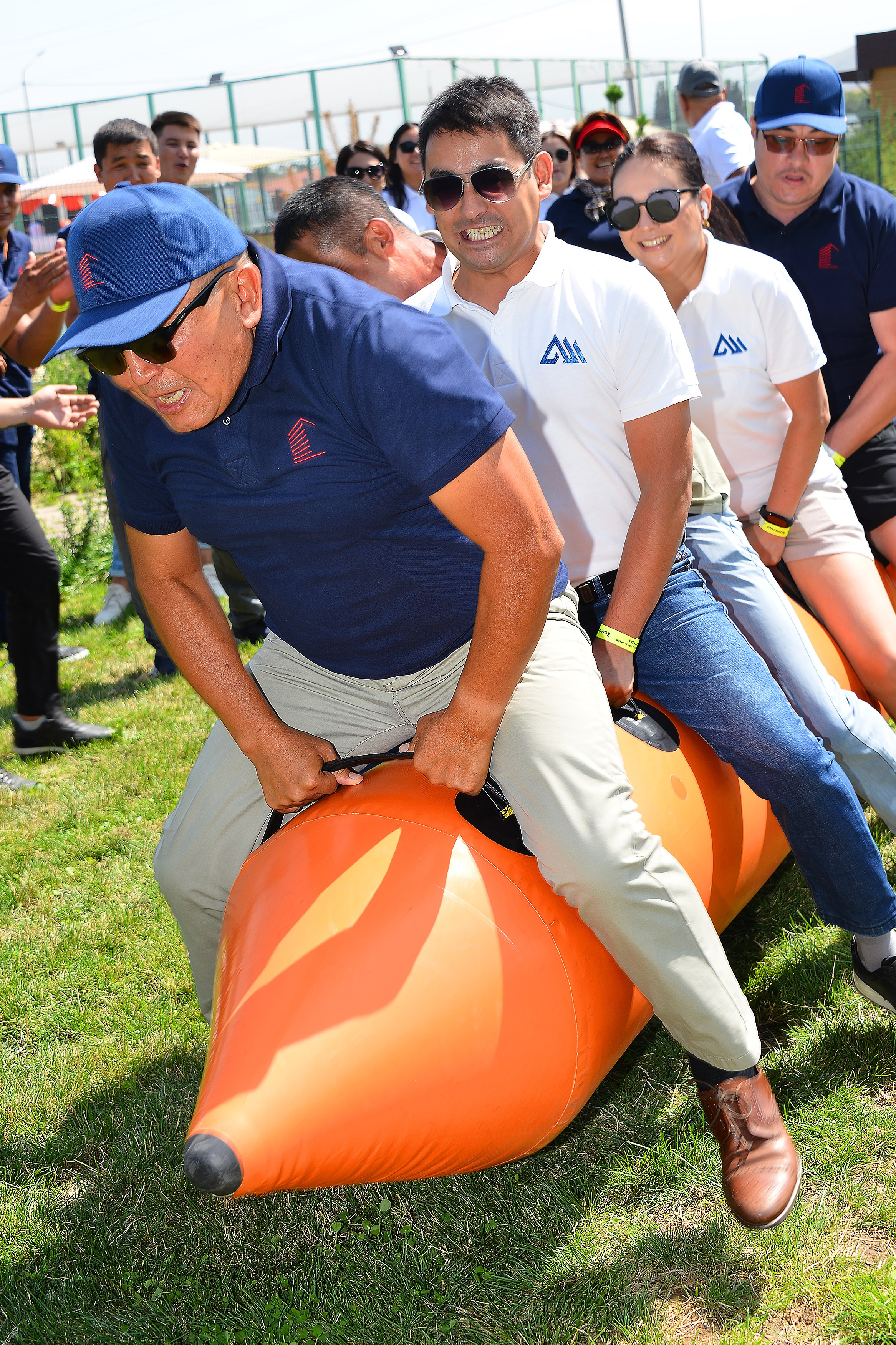 Тимбилдинг-2. Фотосъёмка. Фотограф Сергей Авдеев-семейный и детский фотограф в Алматы