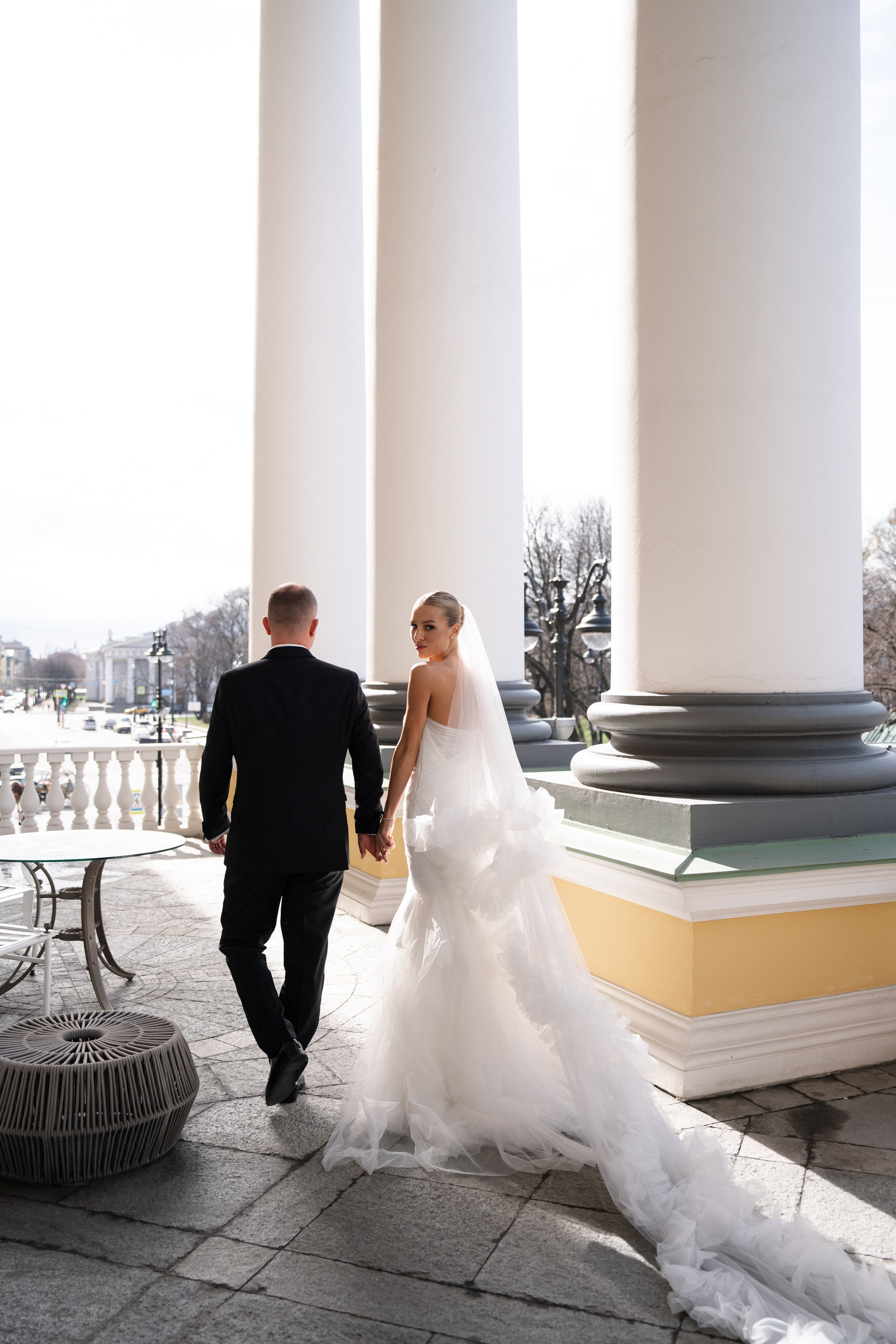 Анна Сергей. Камерная свадьба в Фосизонс в стиле неоклассика. Свадебный фотограф организатор в Санкт-Петербурге Ассоль Опарина