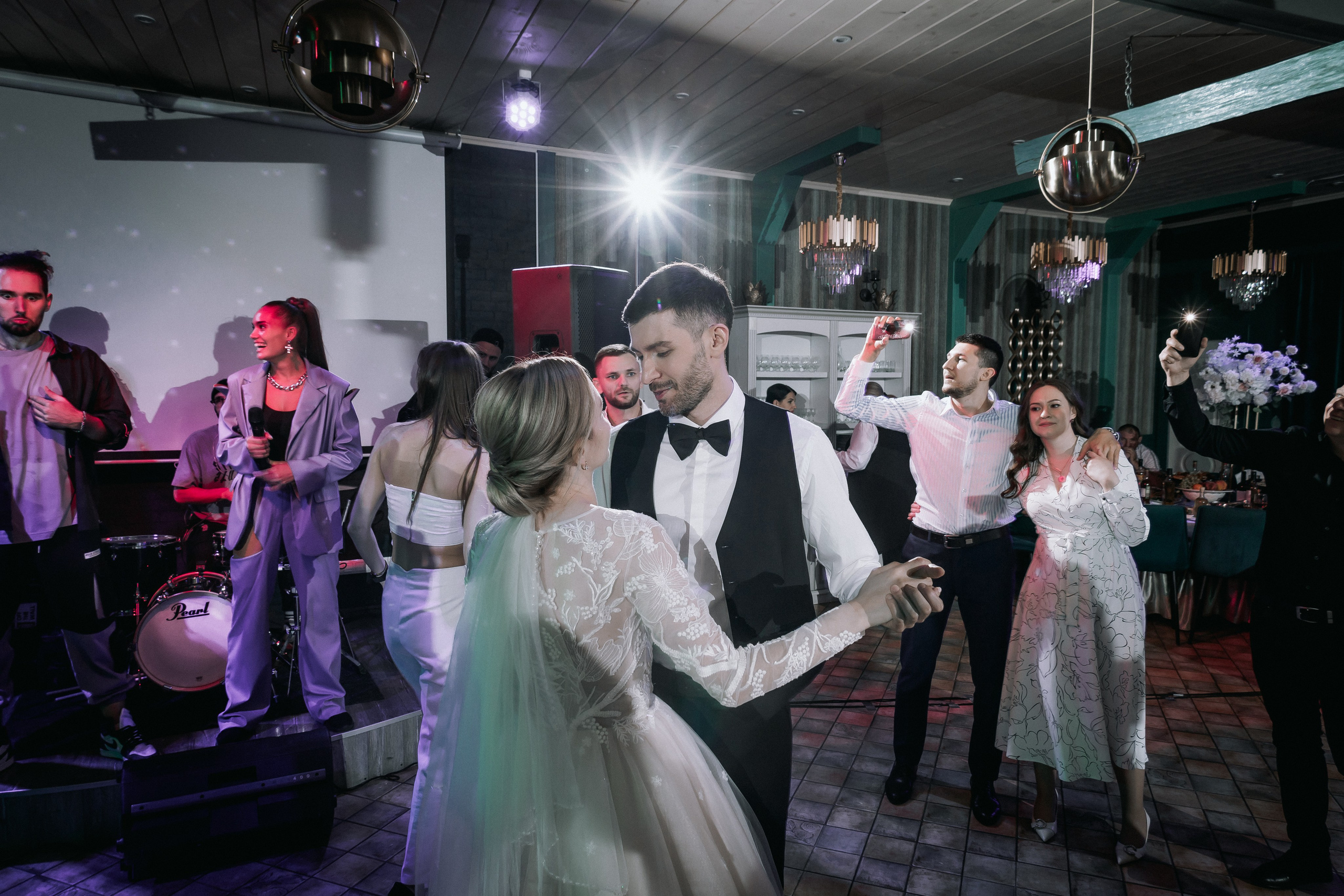 Свадебный день. Дарья и Джем. Свадебная фотография. Арина Рубах