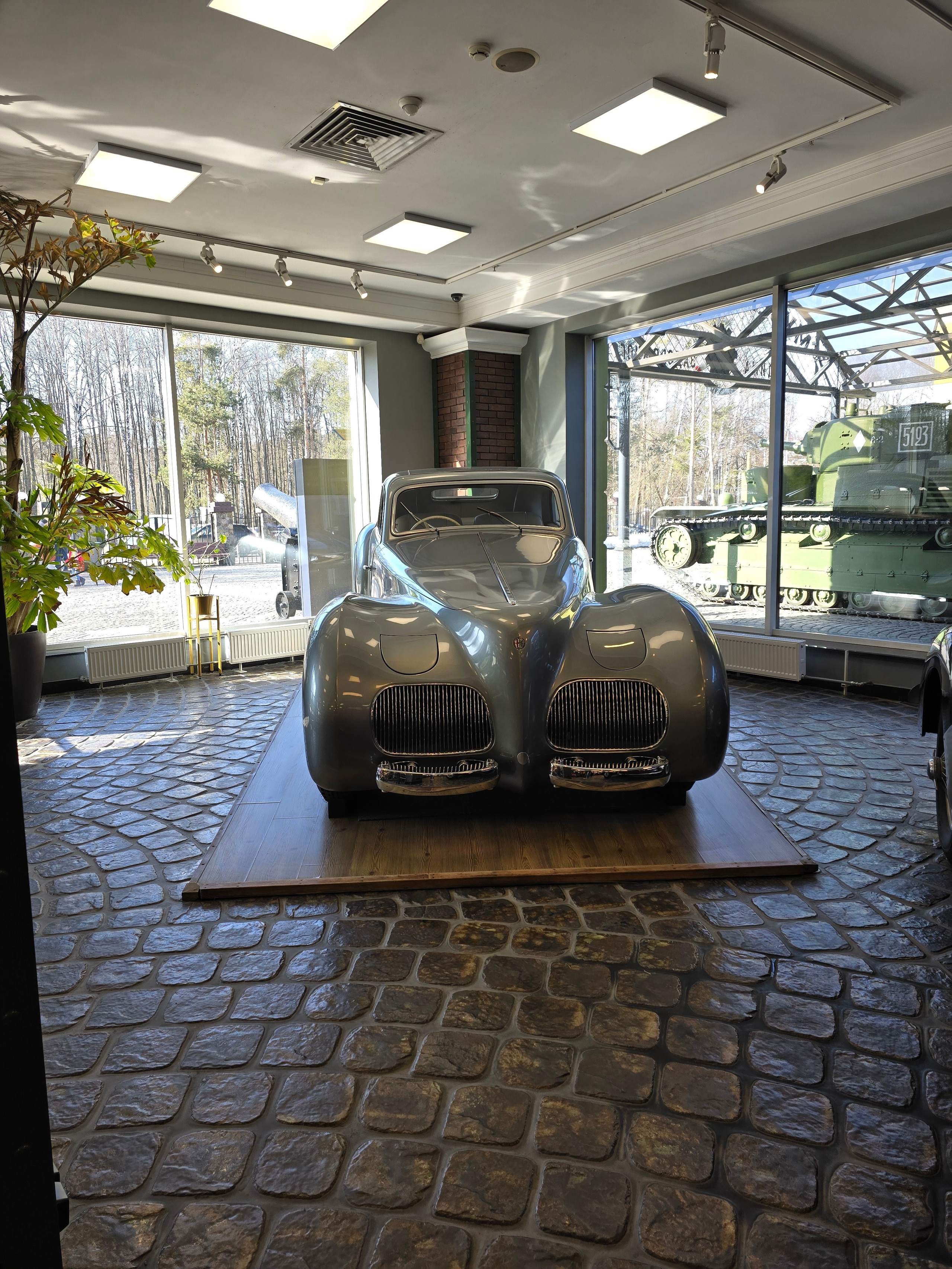 Музей техники ВАДИМА ЗАДОРОЖНОГО. Фотограф Алексей Ка…