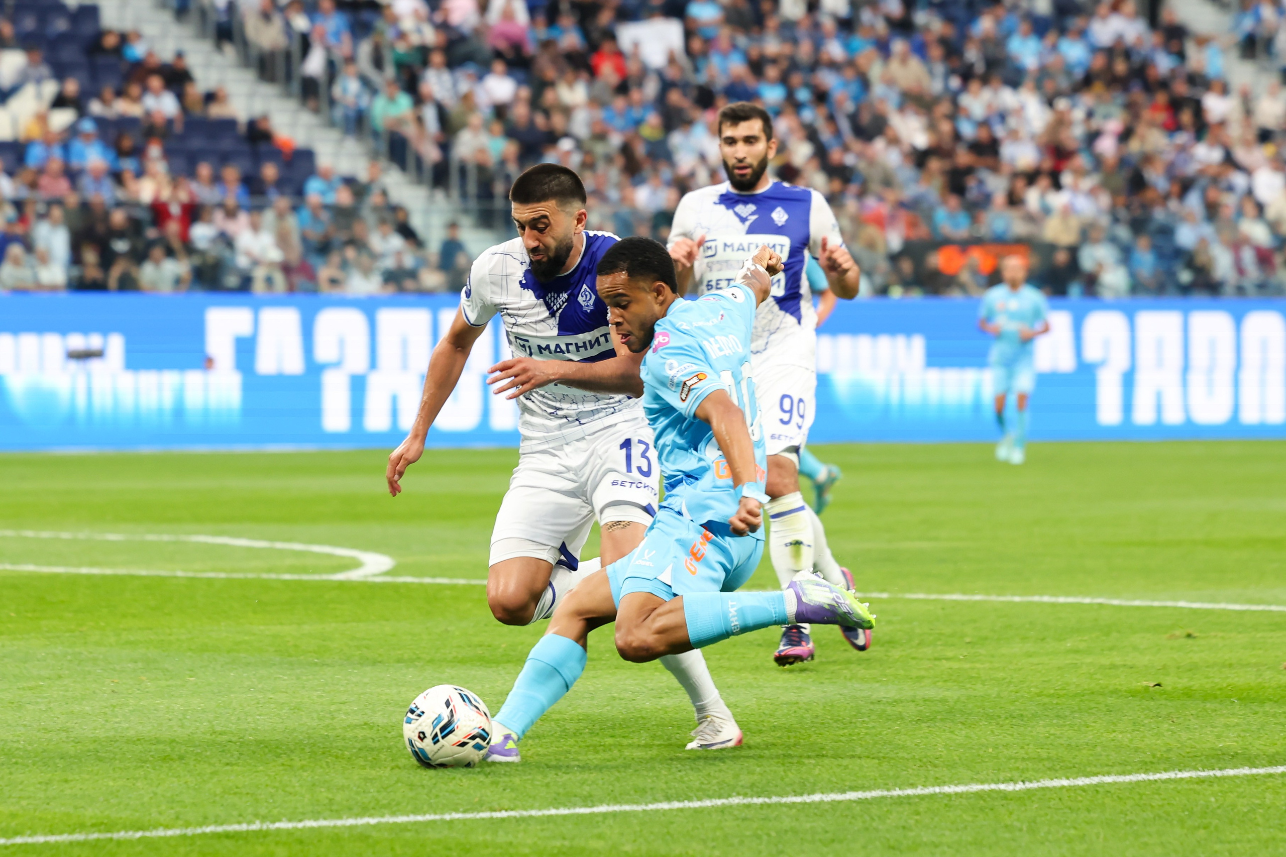 ФК «Зенит» — ФК «Динамо» Махачкала 23.08.2025. Спортивный и репортажный фотограф Антон Тереханов