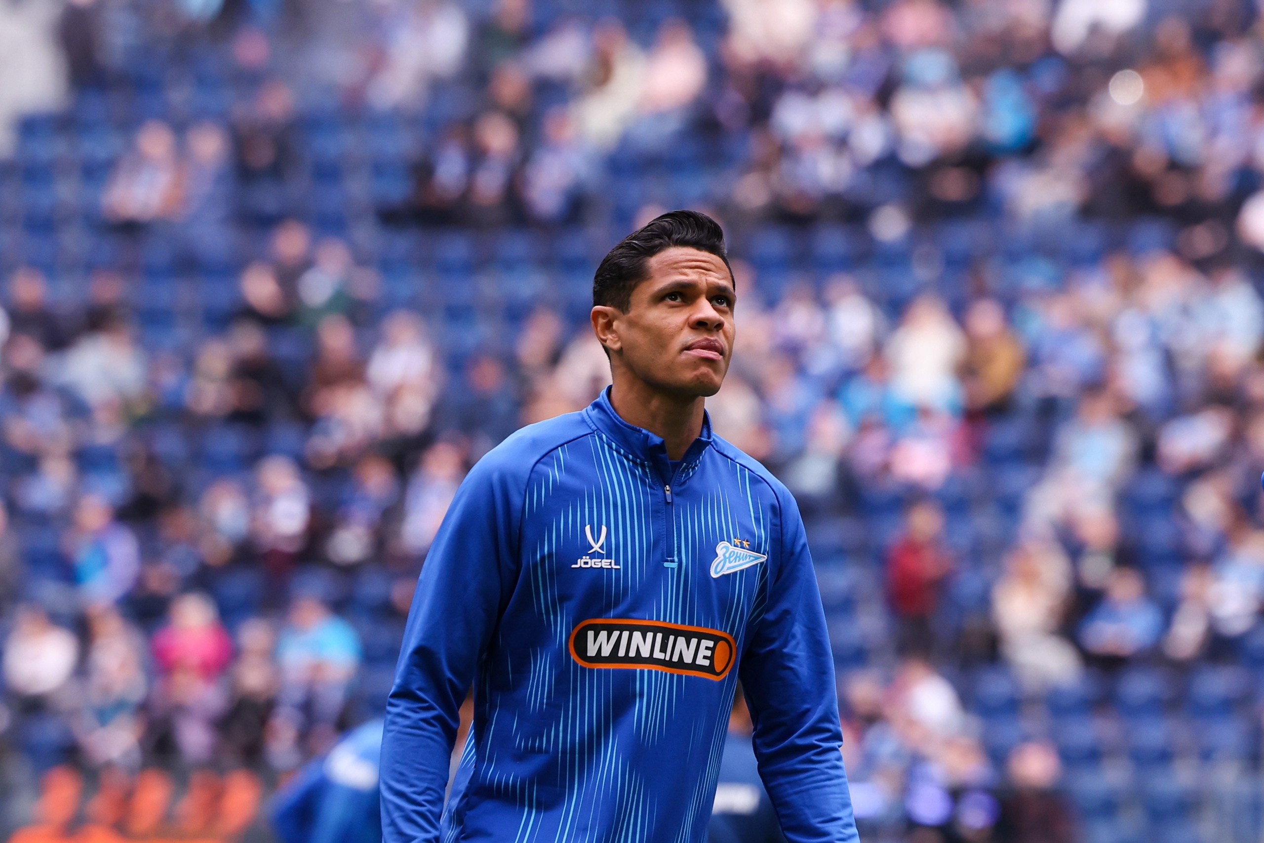 ФК «Зенит» — ФК «Крылья советов». Спортивный и репортажный фотограф Антон Тереханов