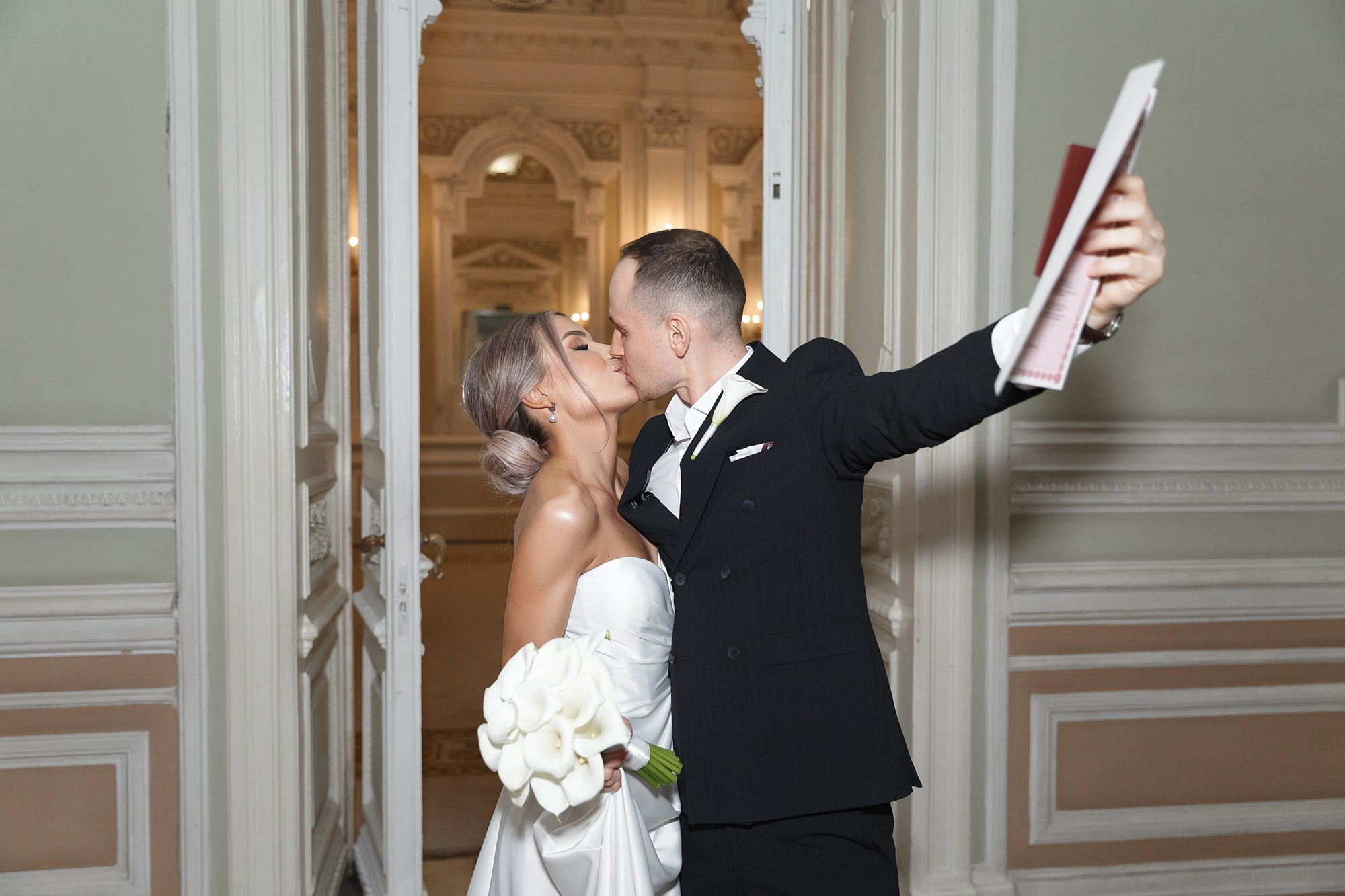 Свадьба на катере. Свадебный фотограф в Санкт-Петербурге Наталья Вендт