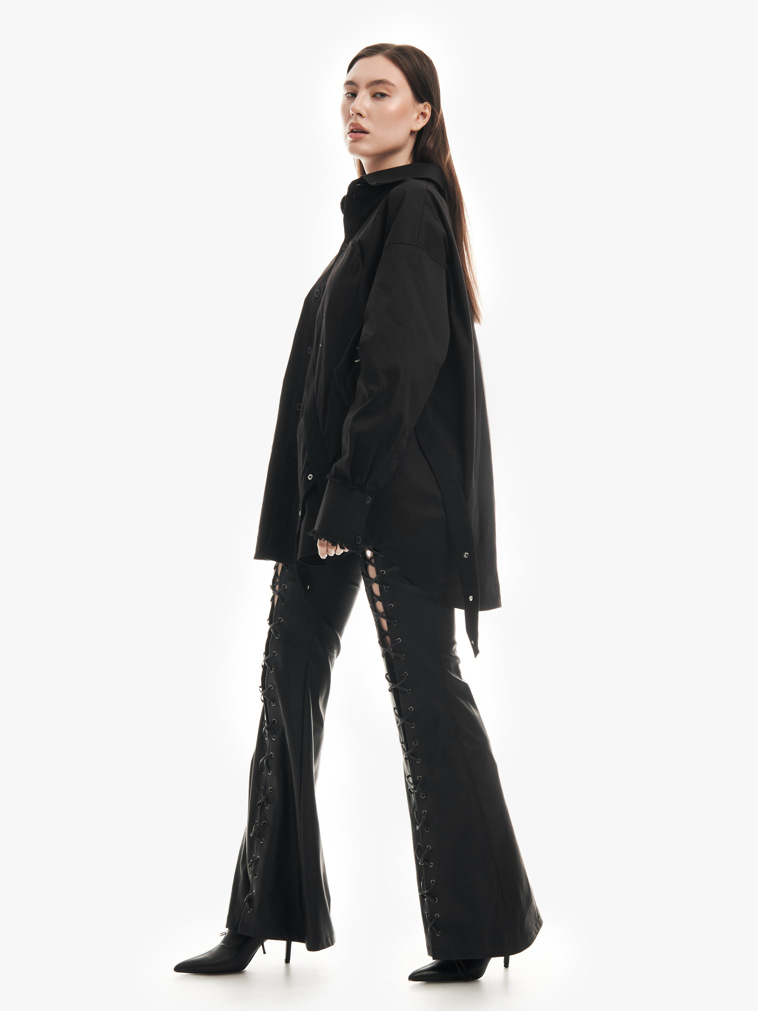 Ss'25 // skvo. Jonyiti