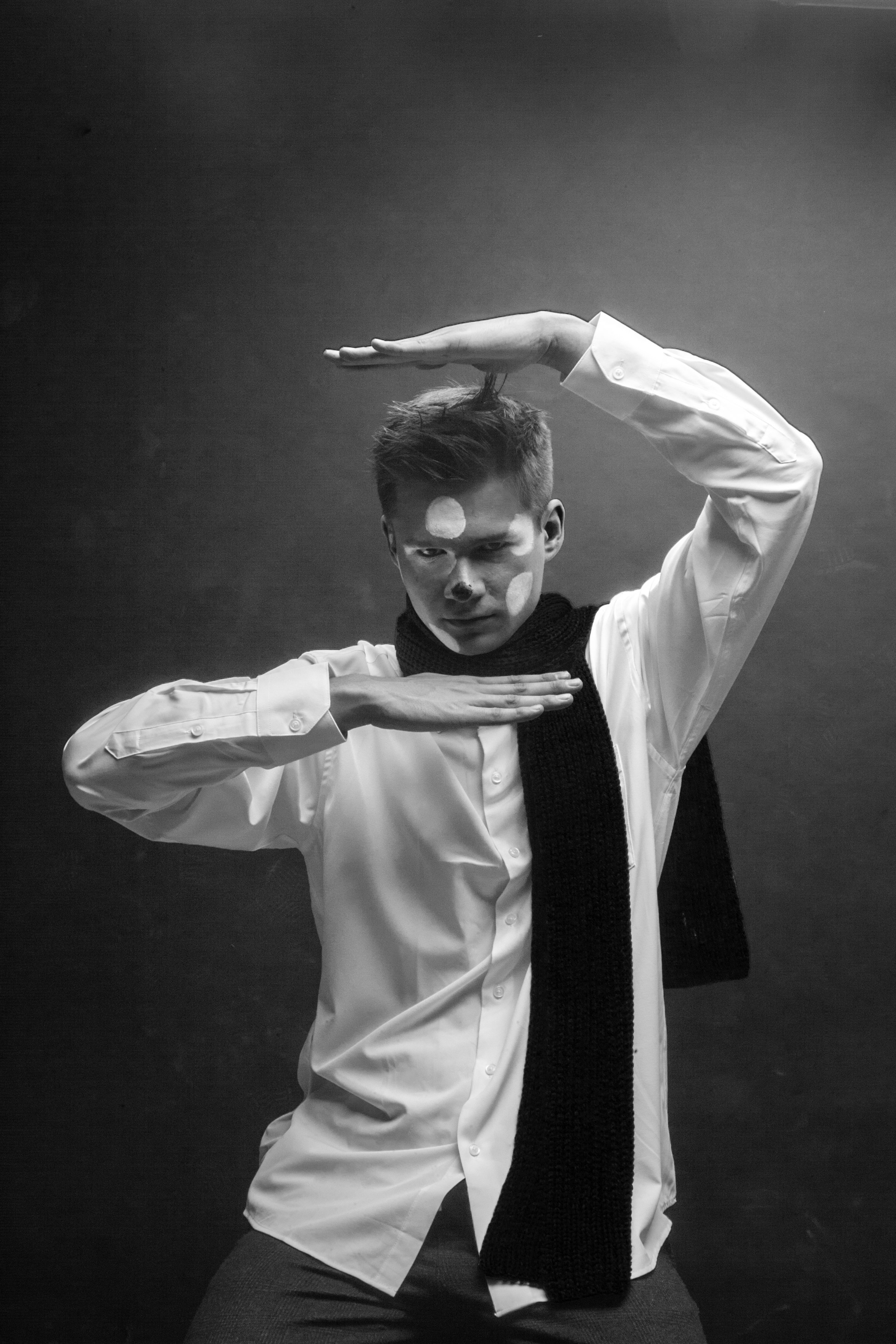 Артемий. Портретный и художественный фотограф в Москве