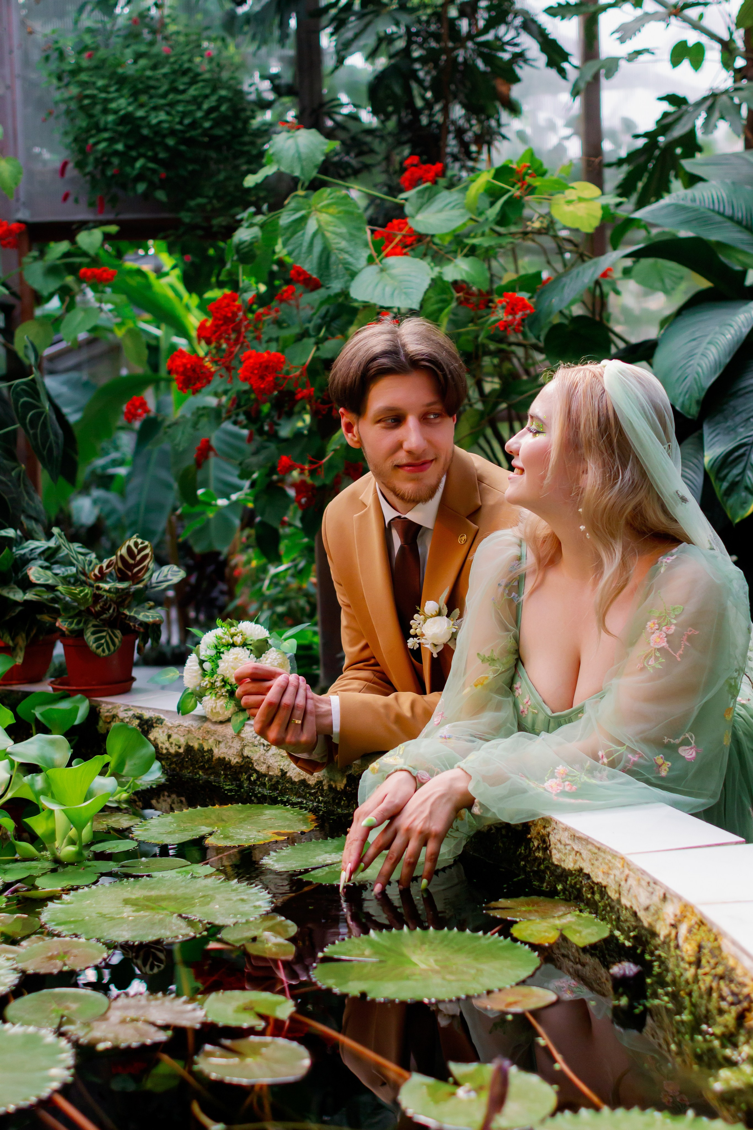 Никита и Валерия. Свадебная фотосессия в оранжерее, Екатеринбург. Фотограф в Екатеринбурге Пойгина Елена