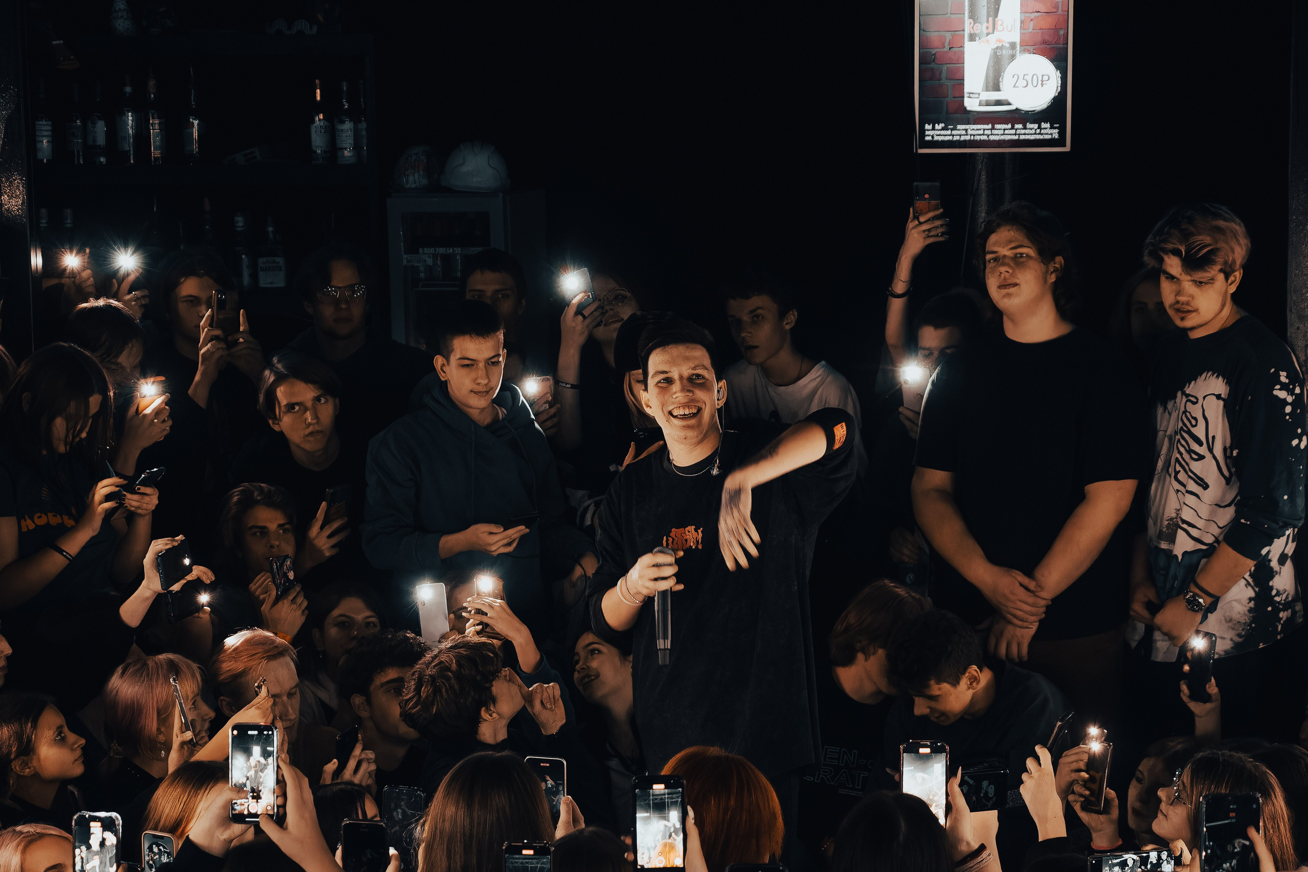 Концерт Мазелова. Фотограф Артём Ющенко