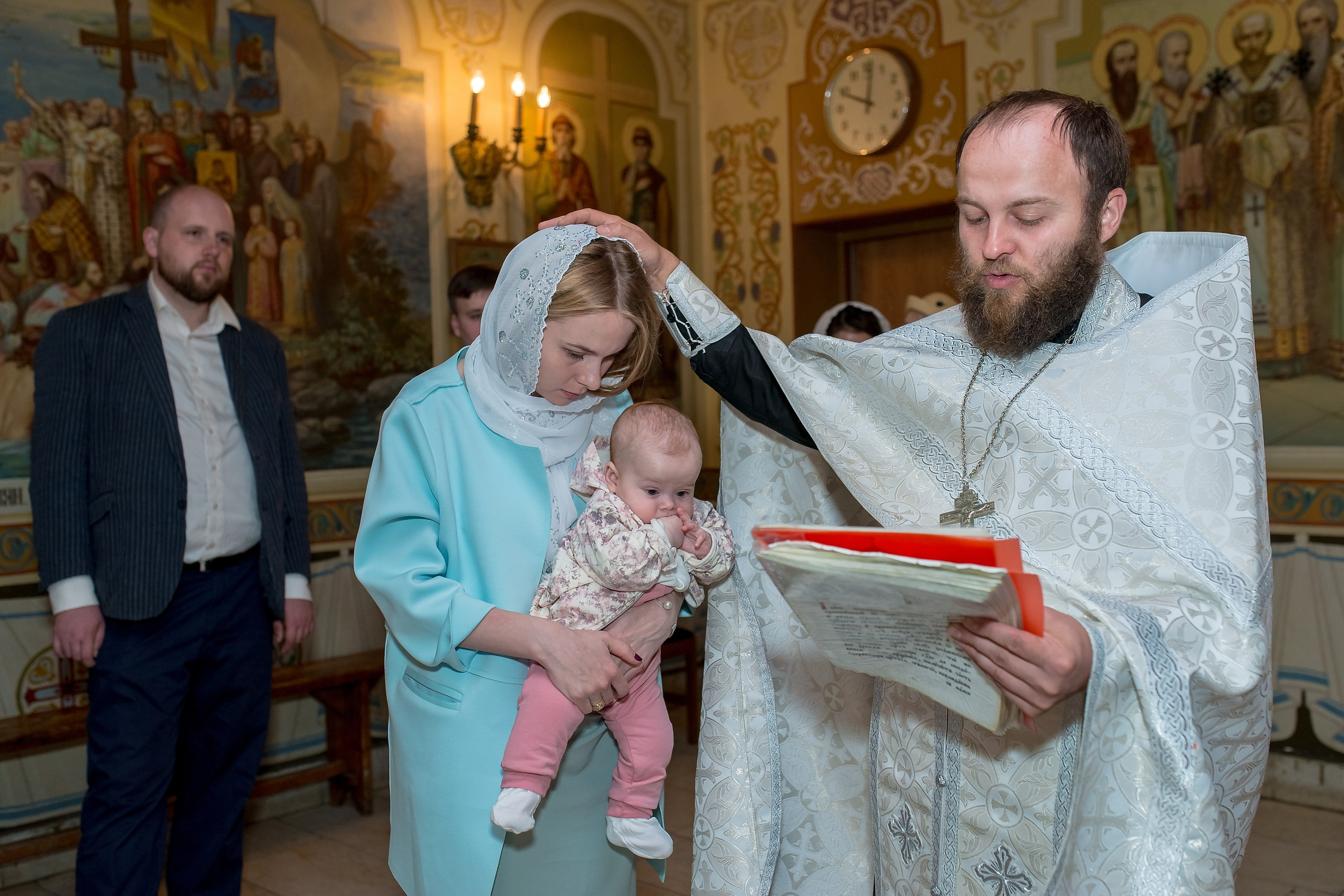 Крещение в Тропарёво. Фотограф Владимир Артамонов