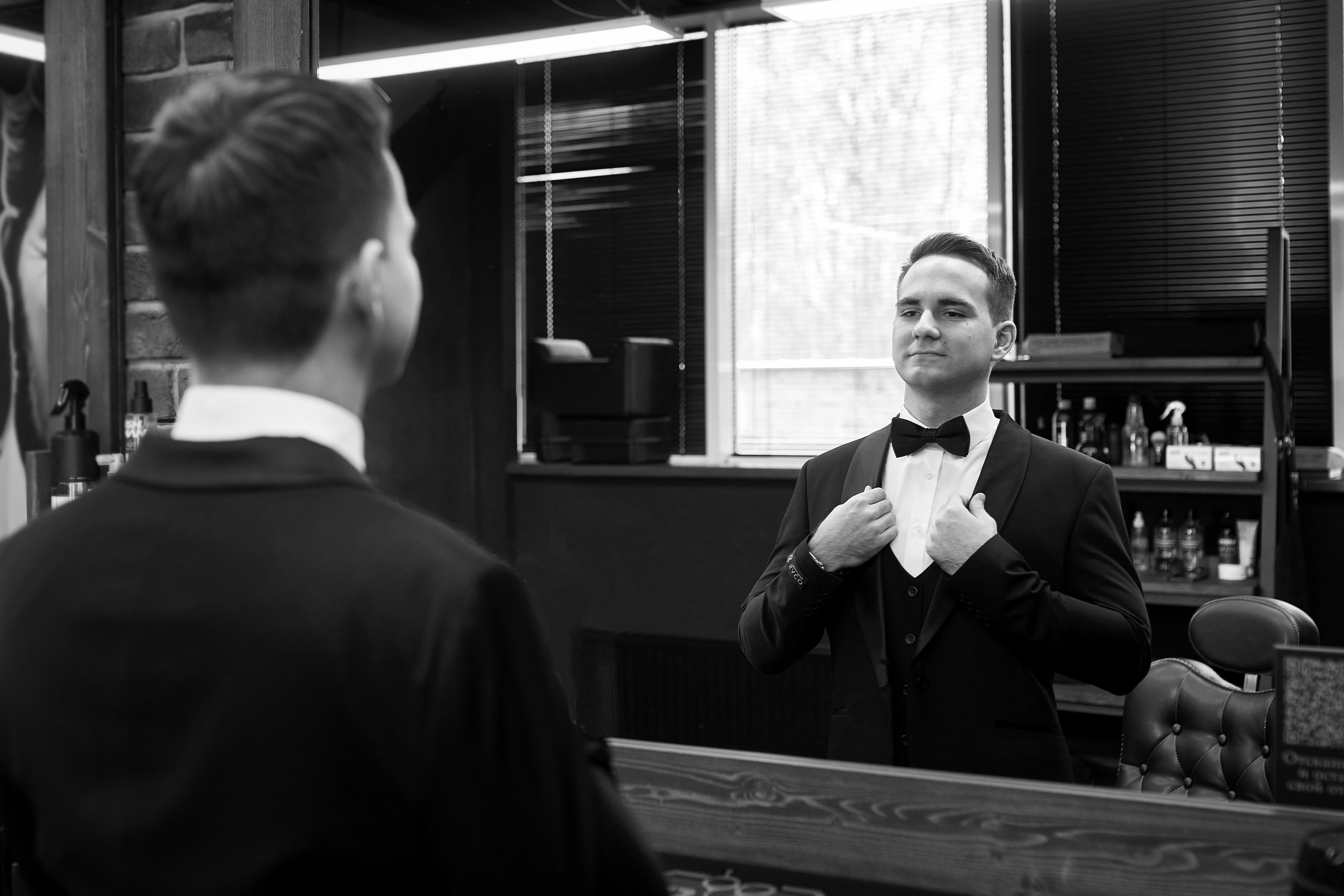 Жених в барбершопе.