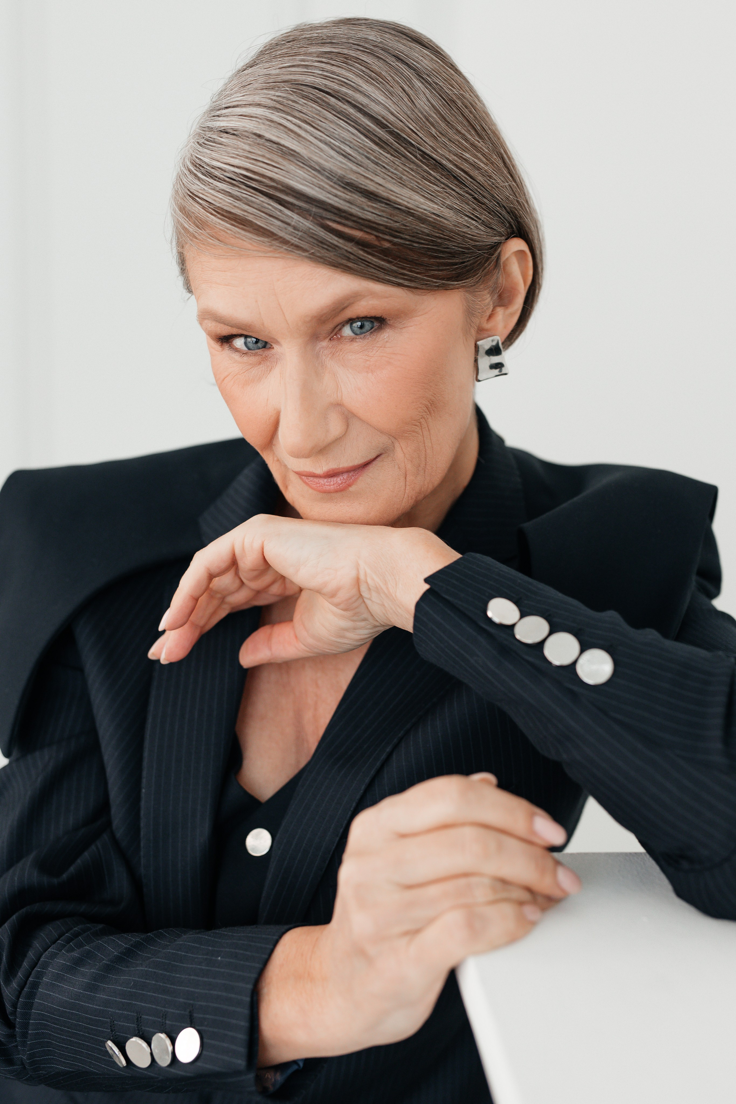 МАРИНА. Продающий контент для маркетплейсов и e-commerce «под ключ»