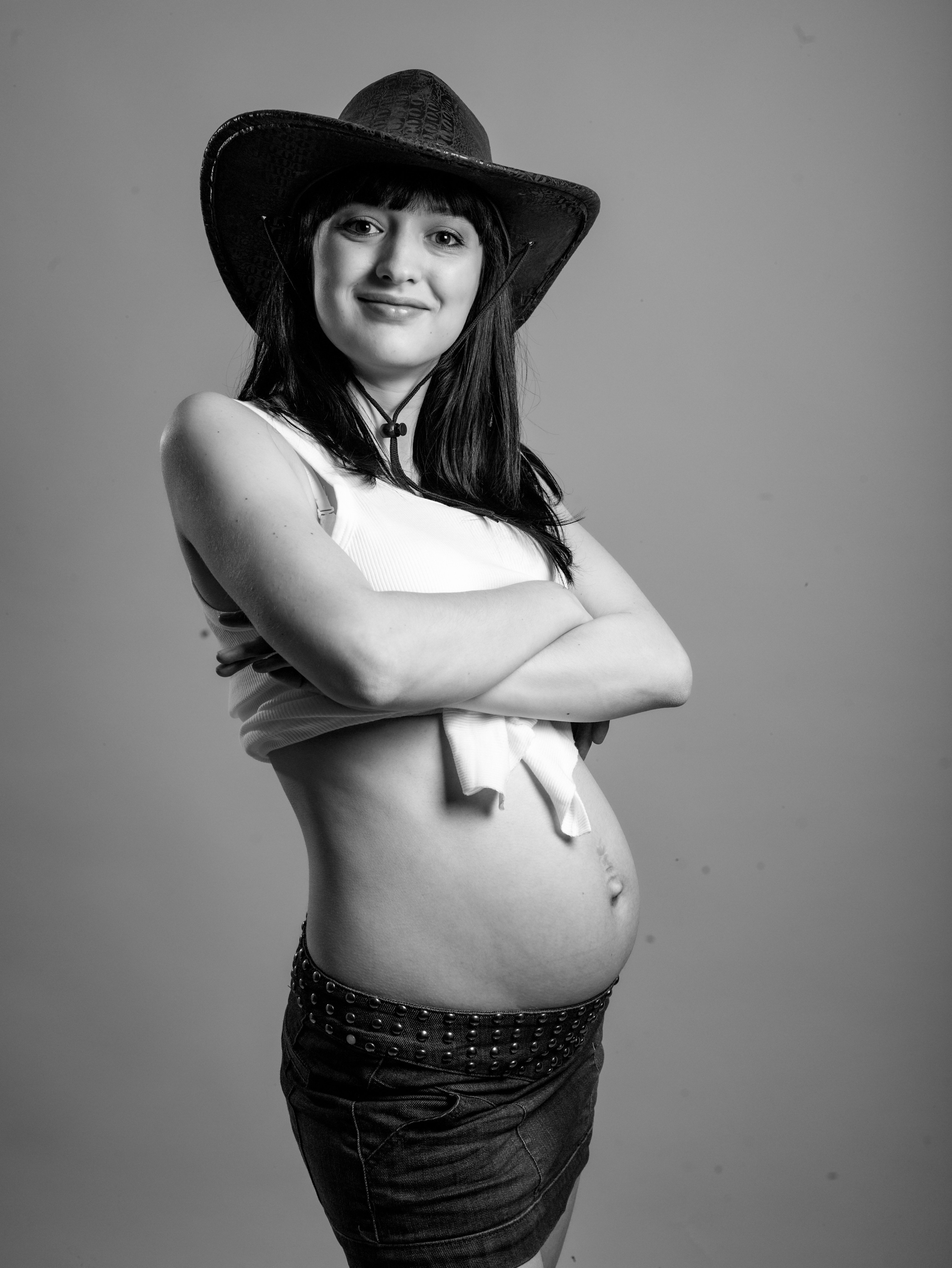 Фотосессия во время беременности от студии Love Story. Максим Матвийченко и Виктория Басова профессионалы своего дела