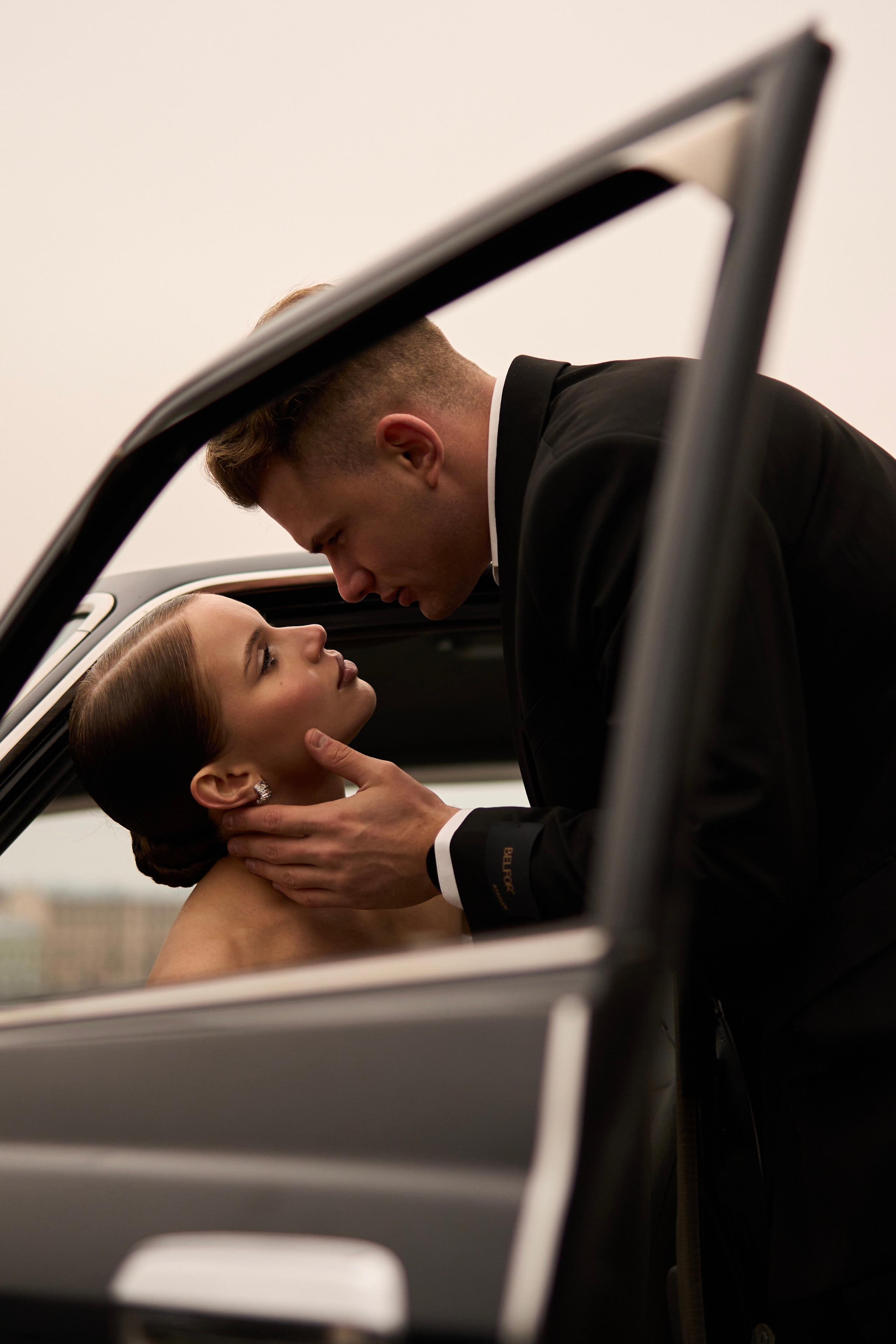 Даня и Алена. Hmliber — фотограф и контент-креатор из Петербурга