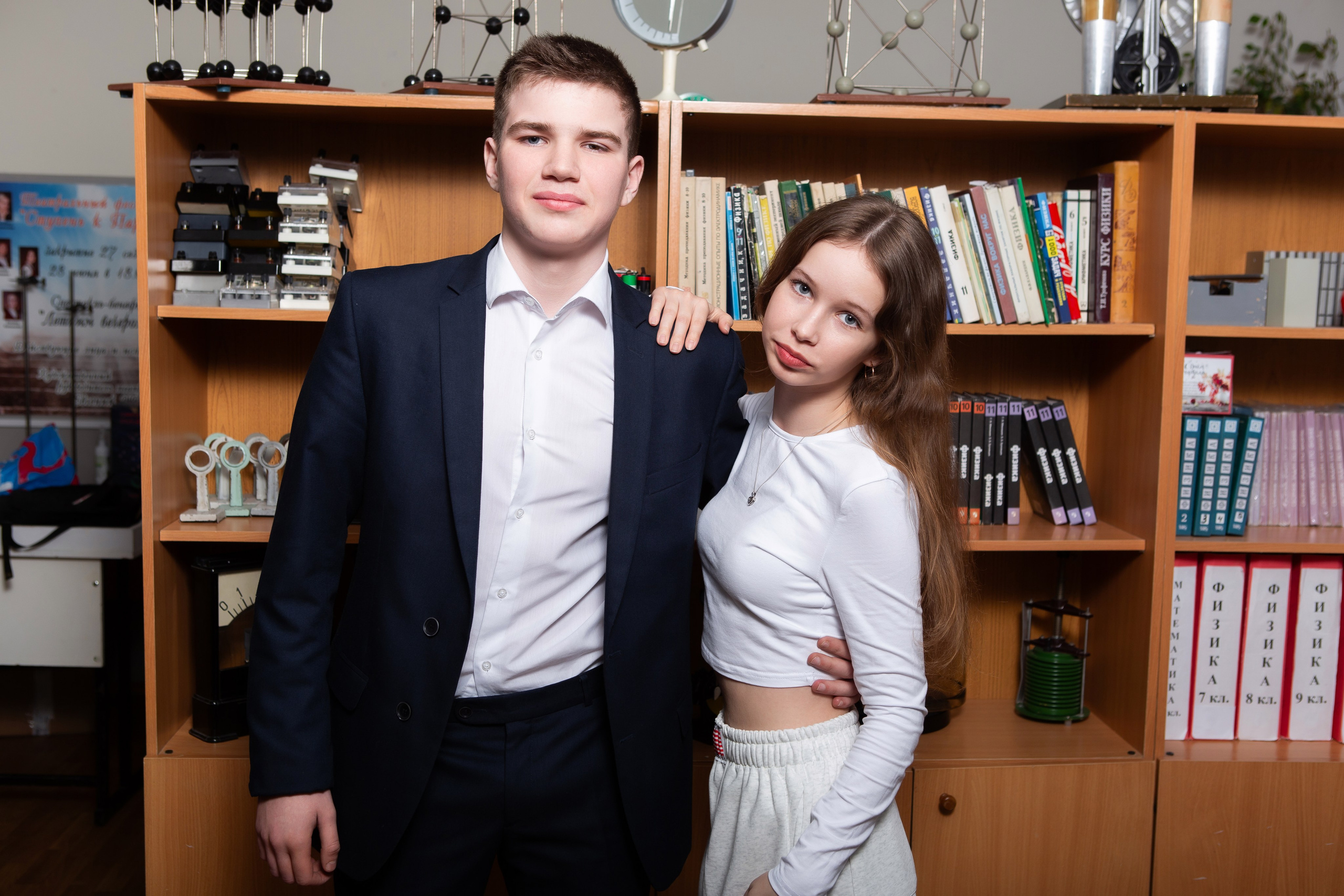 ОТВЯЗНАЯ СЪЕМКА В КЛАССЕ (9 КЛАСС). Профессиональный фотограф в Мценске и Орловской области