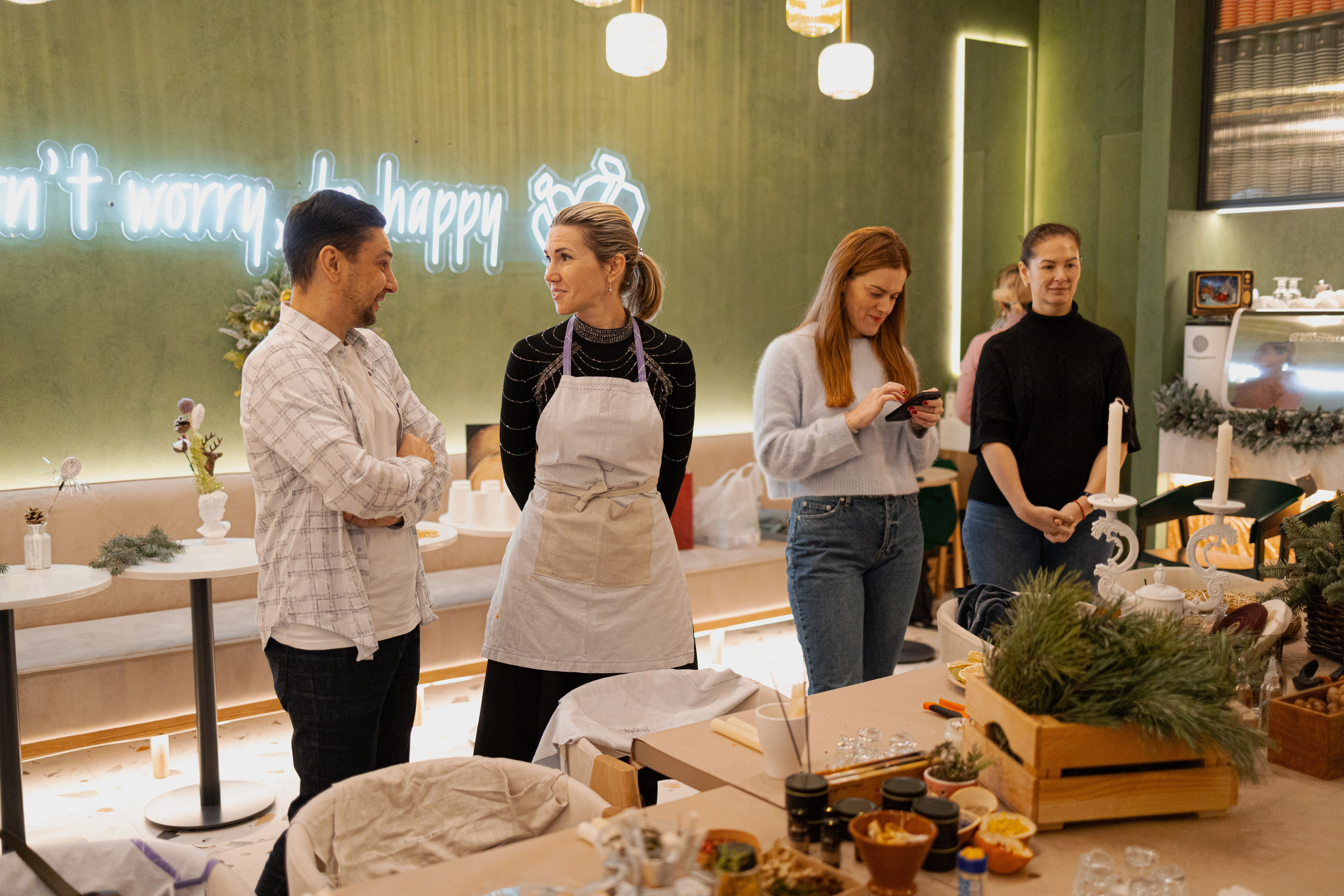 Мк свечи и венок (новогодний корпоратив). Анастасия Ракчеева Художник