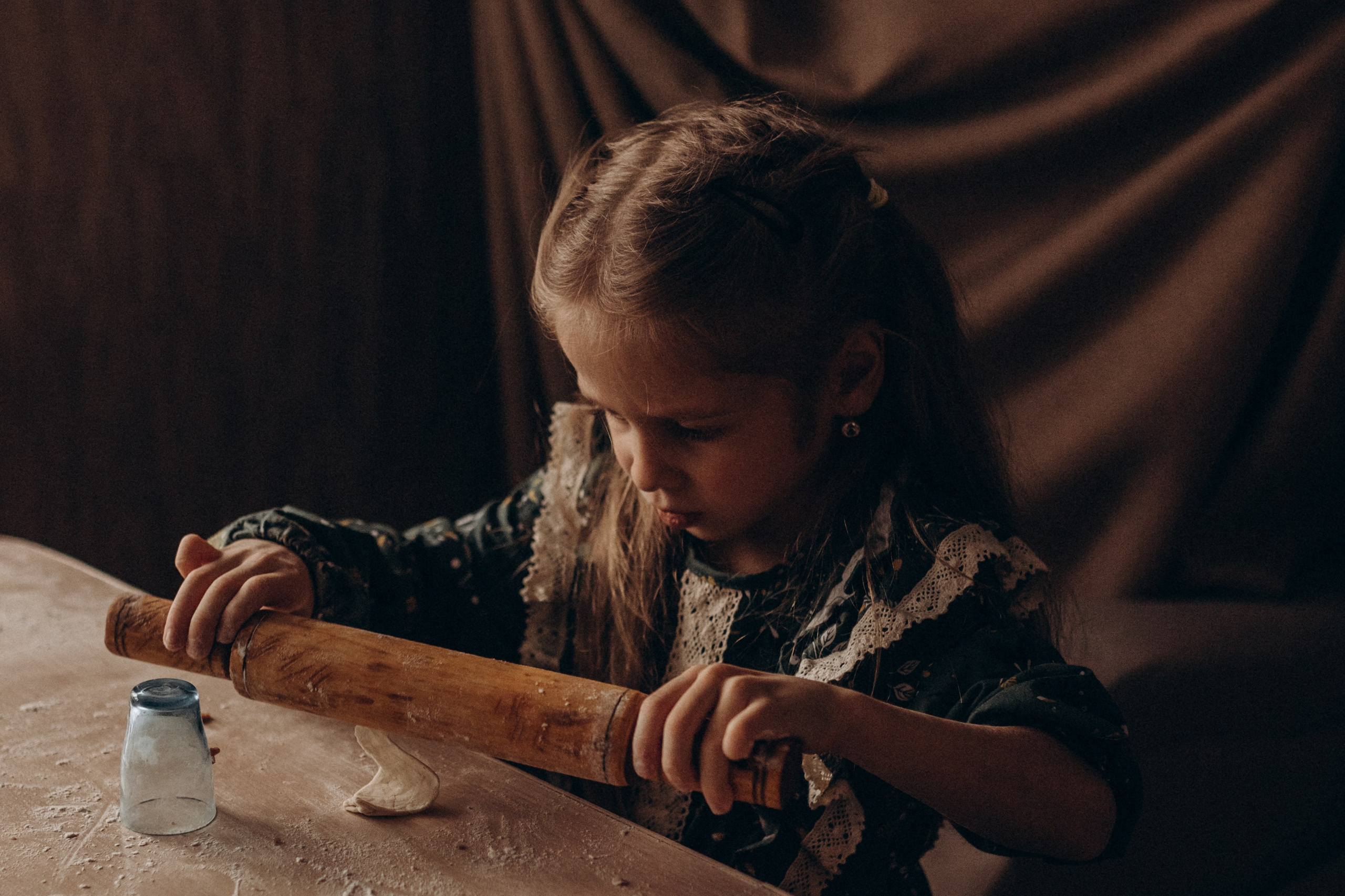 Бабушка с внуками. Семейный фотограф lifestyle в Новосибирске Елена Шпилевая