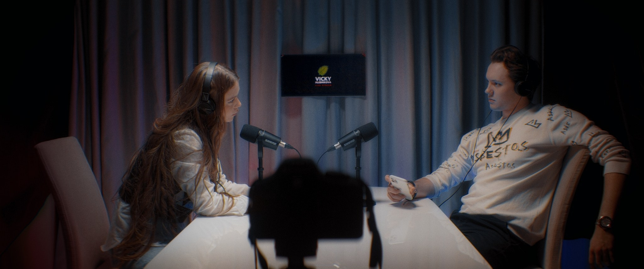 Короткий метр Стрим. Цветокоррекция кино, рекламы и клипов. В Алматы и по всему миру. Юрий Косяков