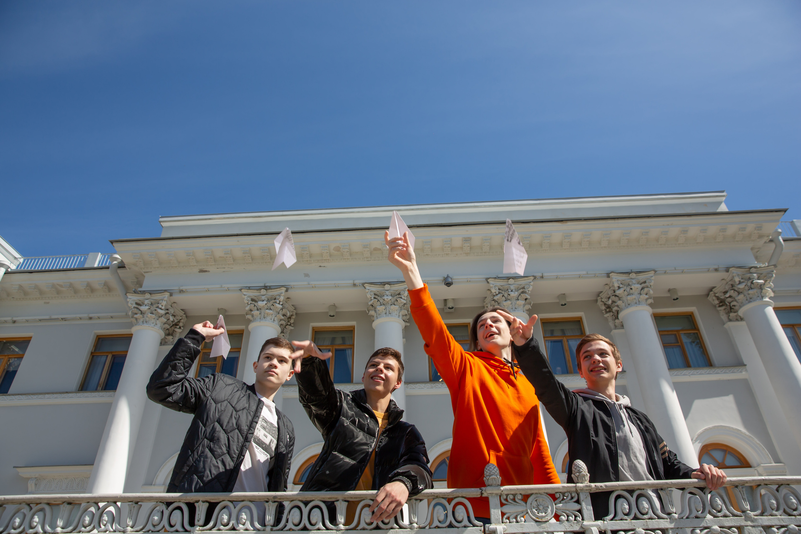 Школьные и детсадовские фотокниги. Фотограф ваших чувств в Санкт-Петербурге