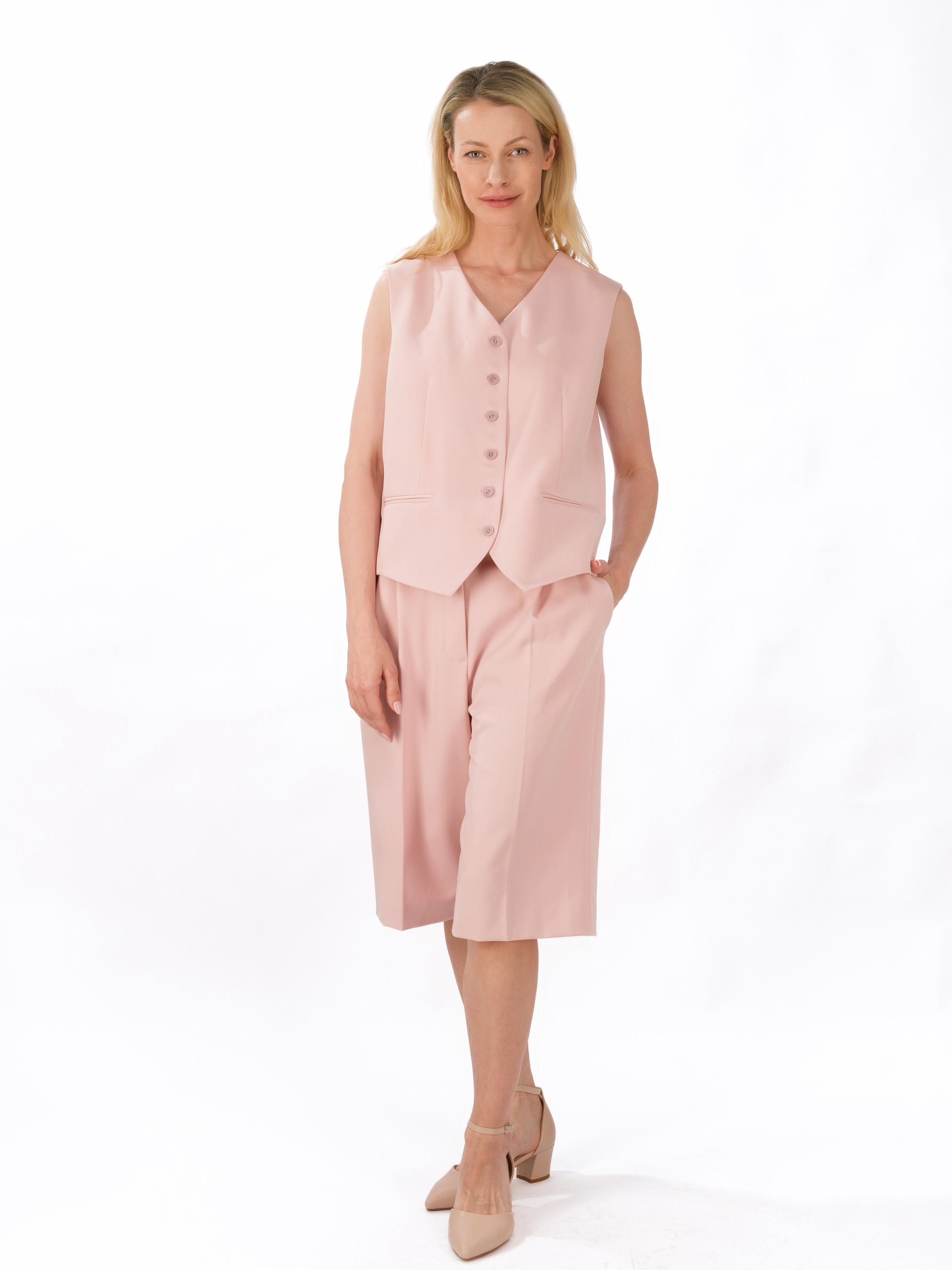 Одежда для каталога. Фотограф Андрей Зикеев, фотостудия AzArt Studio в Москве