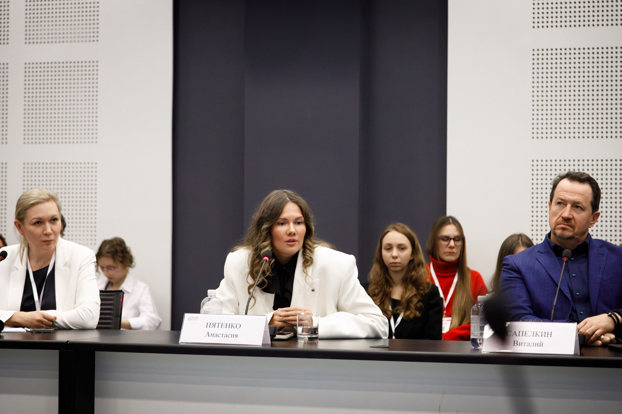 «Строим будущее Сибирь» 2025. Бизнес фотограф в Новосибирске Александр Рощин