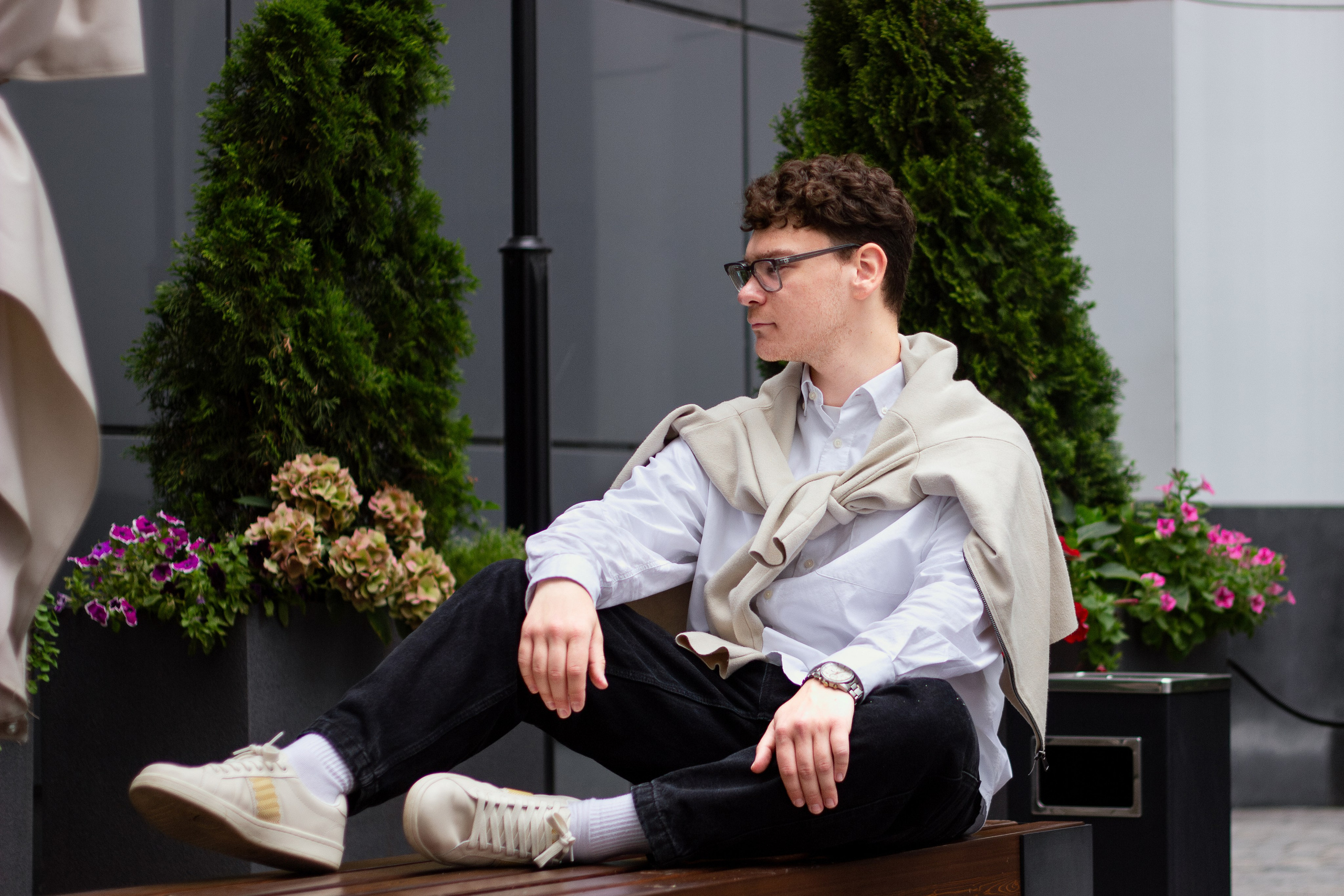 Илья в Бизнес-центе Аквамарин. Портретный фотограф Москва Юлия Трякина