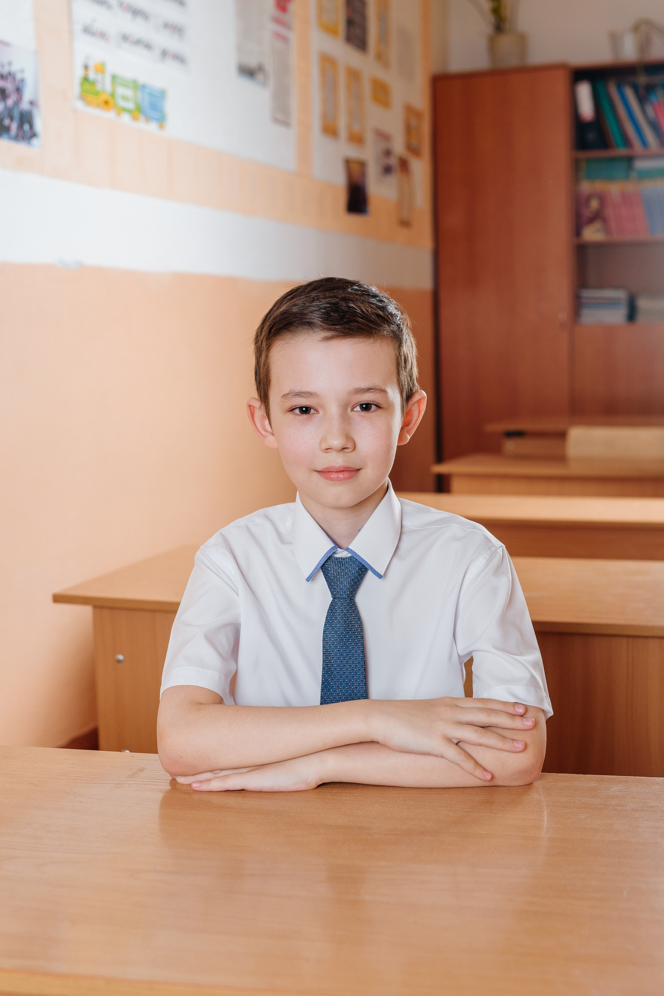 Портреты за партой. Семейный фотограф в Барнауле