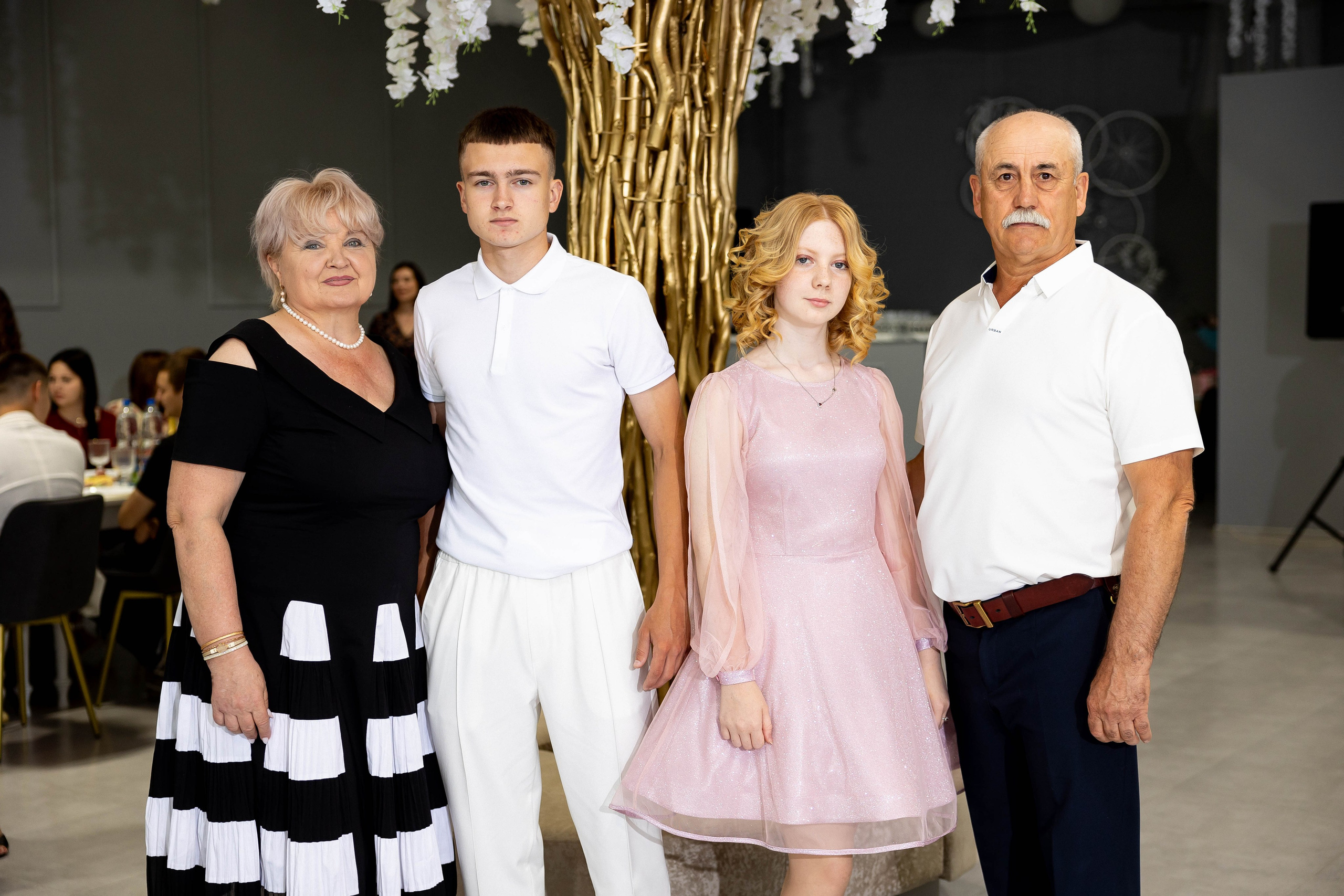 Школа 9 выпуск 2025. Выпускные альбомы в Краснодарском крае