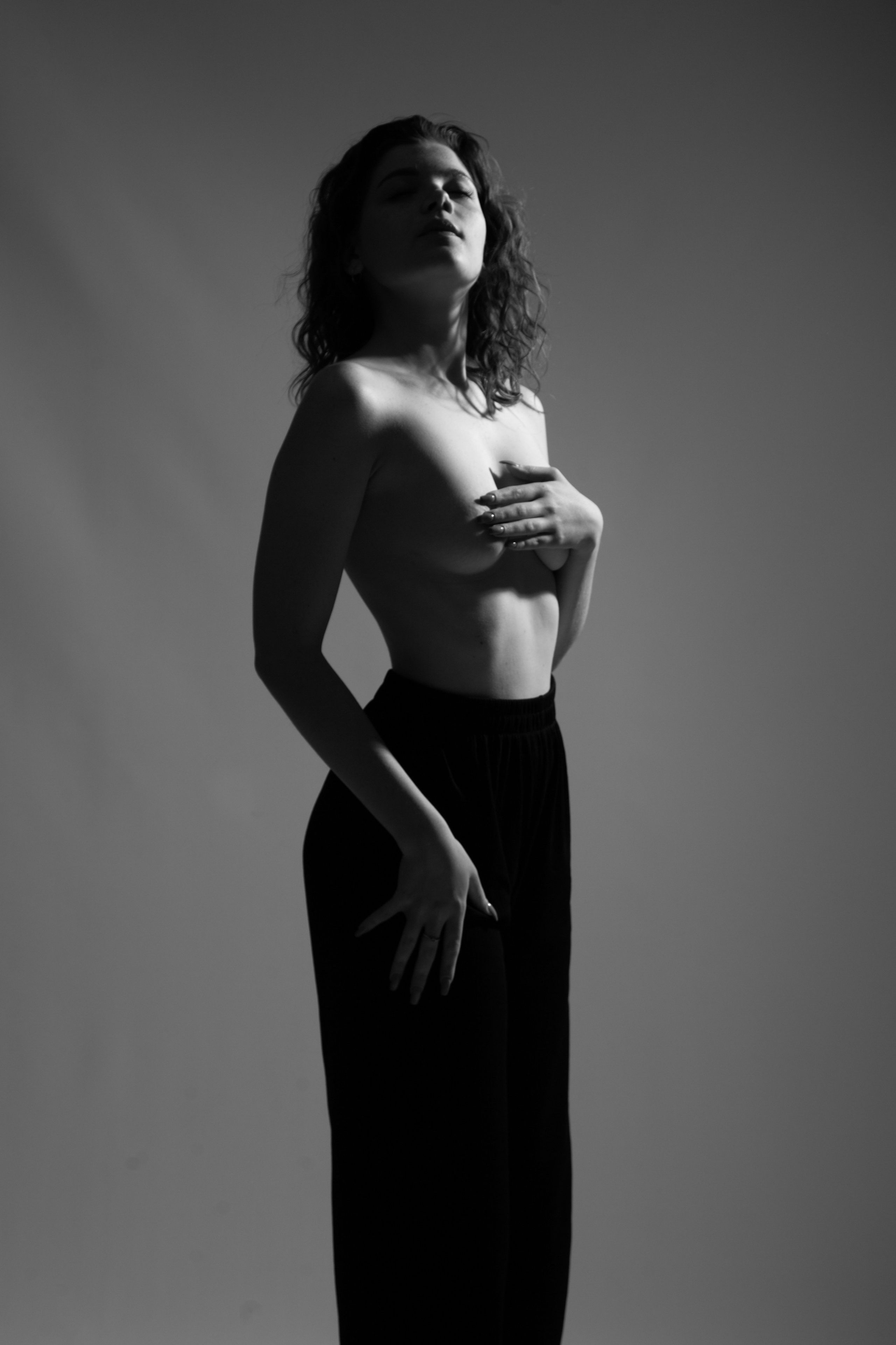 Ню и будуар. Фотограф Эльвина Серафимова