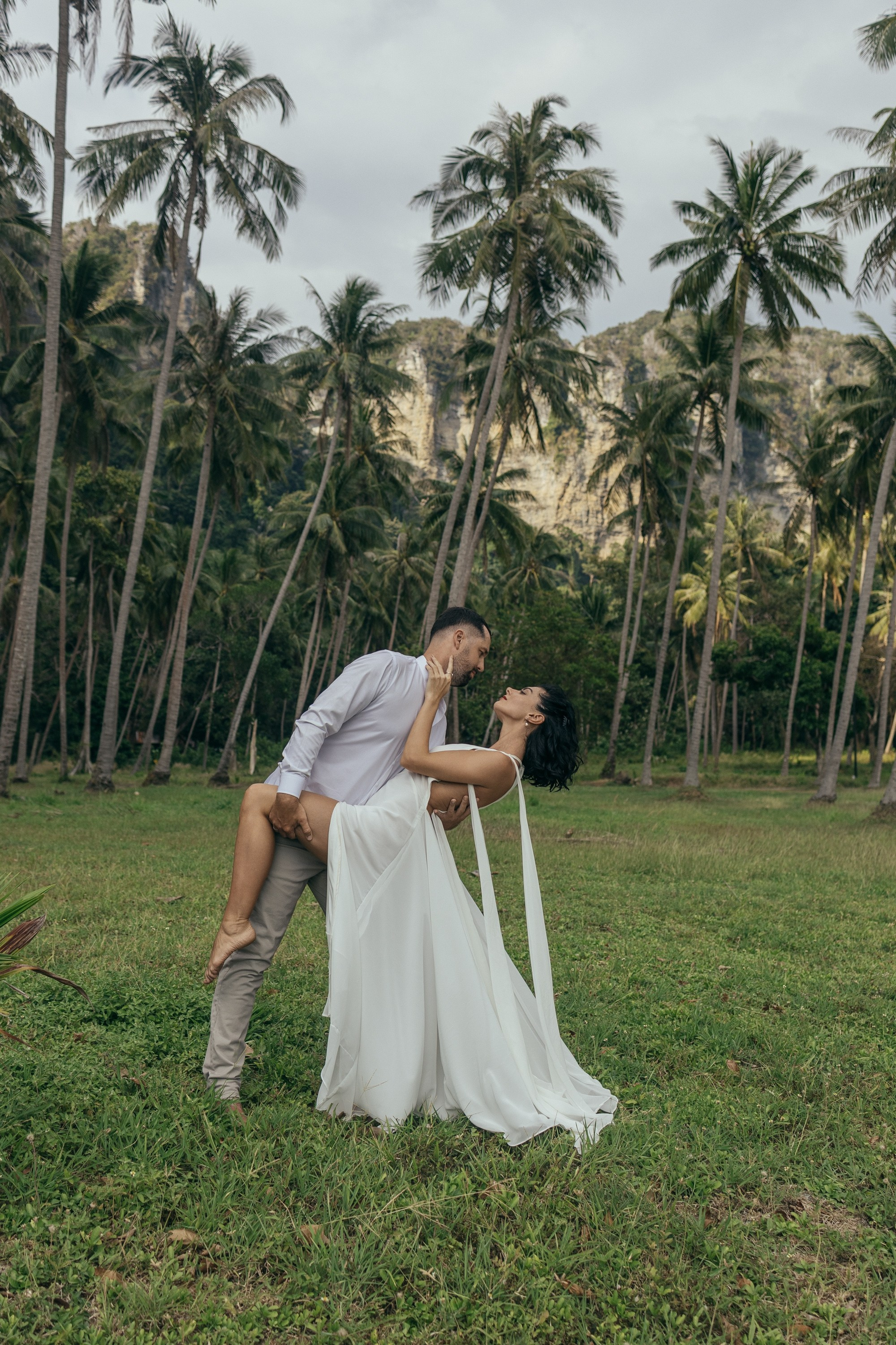 Wedding Love Story in Krabi Thailand. Fedor Lemeshko — Destination Wedding and Family Lifestyle photographer