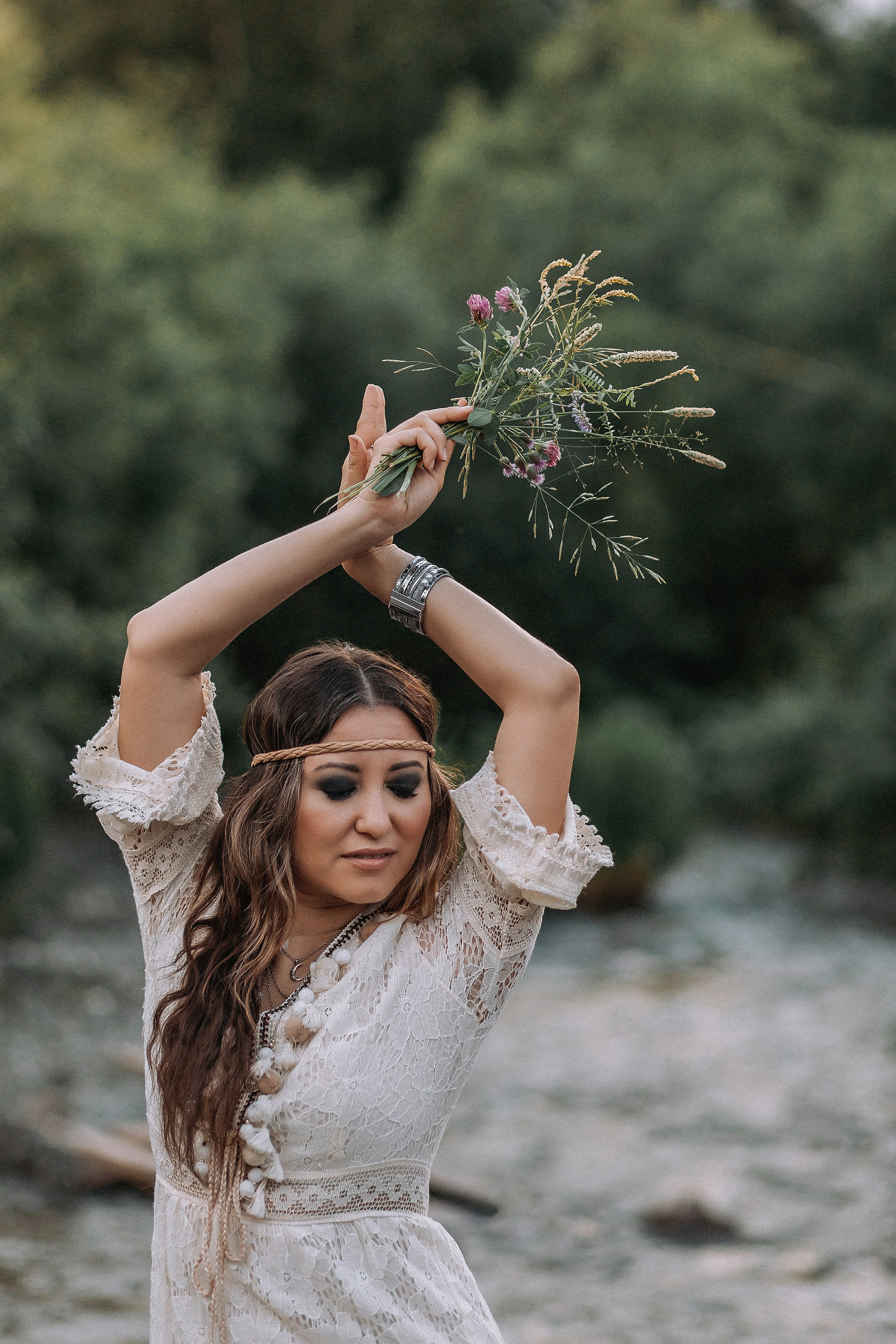 Закат у водопада. Детский и семейный фотограф в Красноярске Юлия Бирюкова