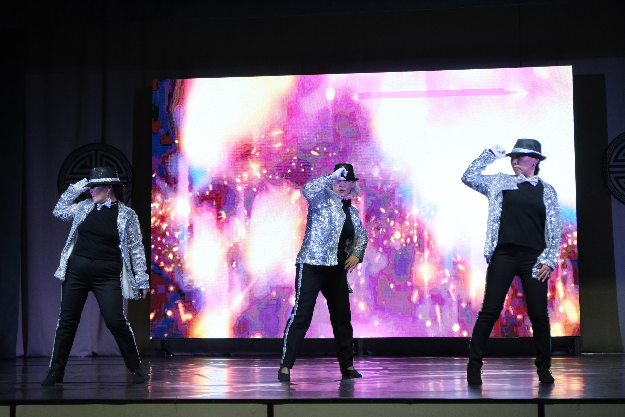 Концерт танцевальной студии «Грация». Сэсэг — дочь степи | семейный фотограф