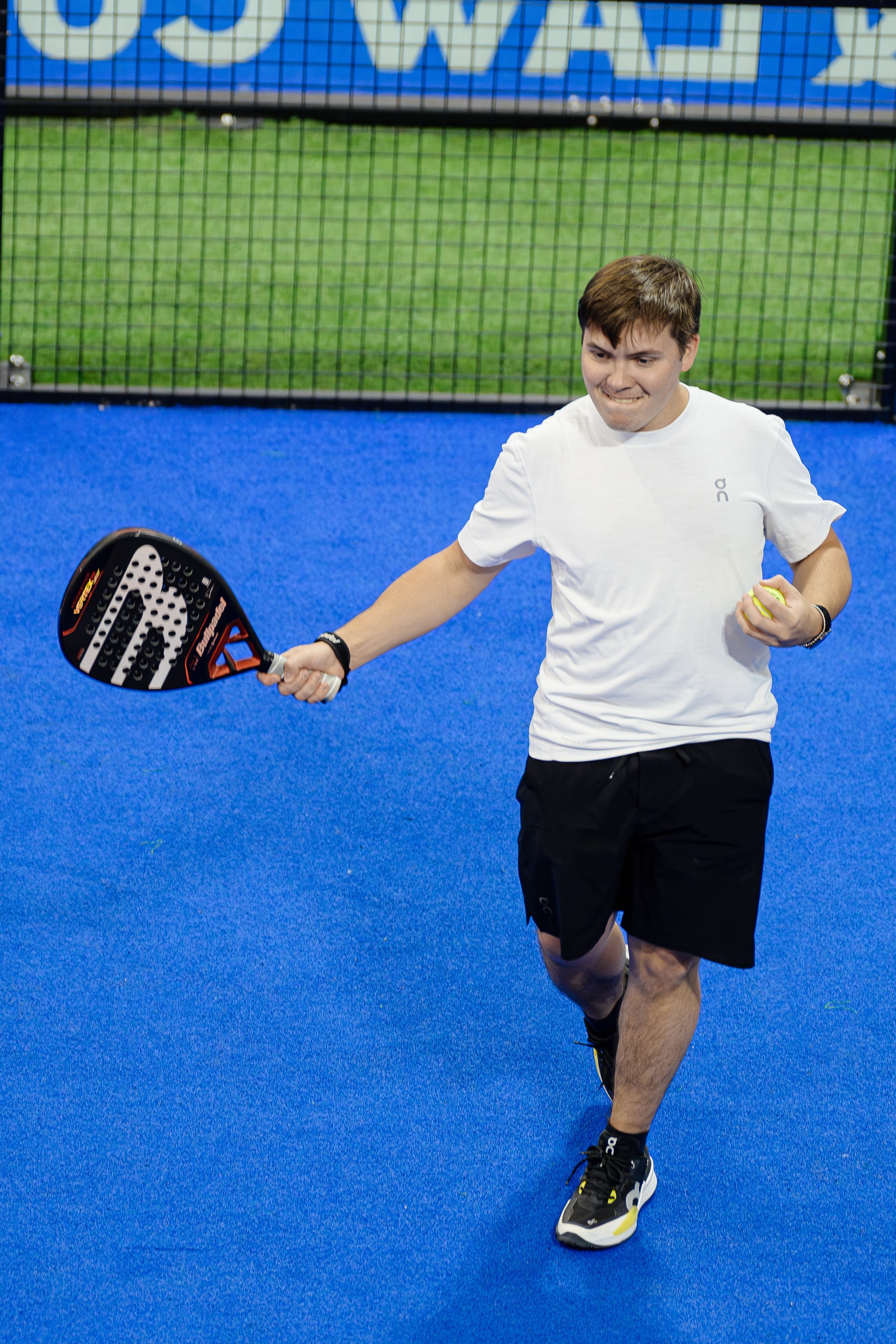 Падел Казань. Коммерческий фотограф в Санкт-Петербурге Анна Кобзарь