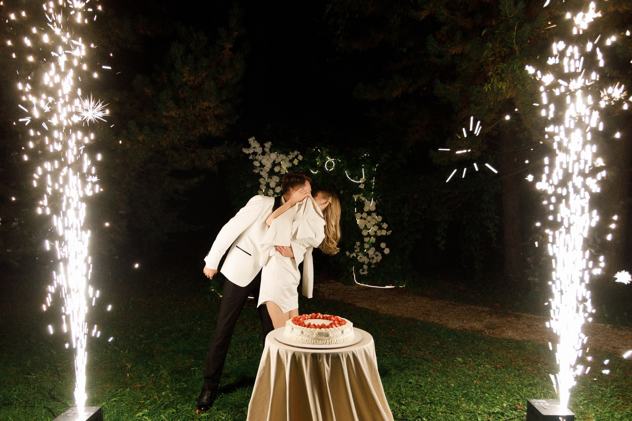 Максим и Александра. Свадебный фотограф в Ижевске Владимир Мещеряков