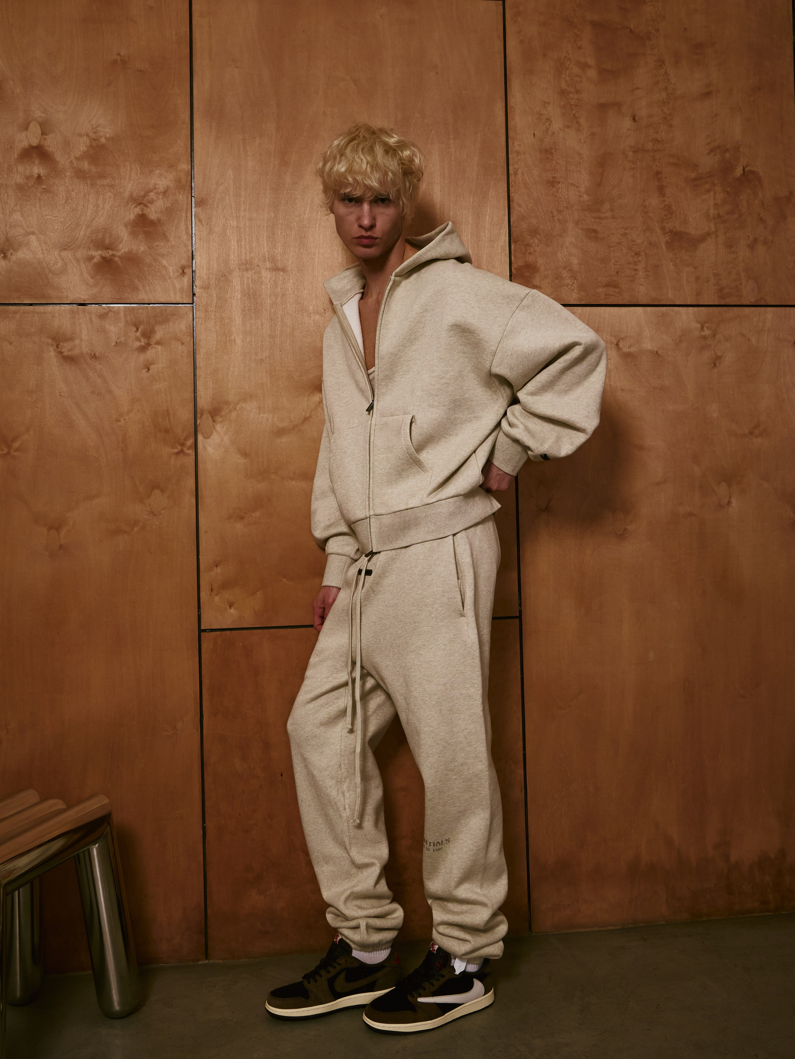 Look book Moscow. Svyatoslav Lebedev | Advertising photographer — Commercial shooting, Art direction, AI integration