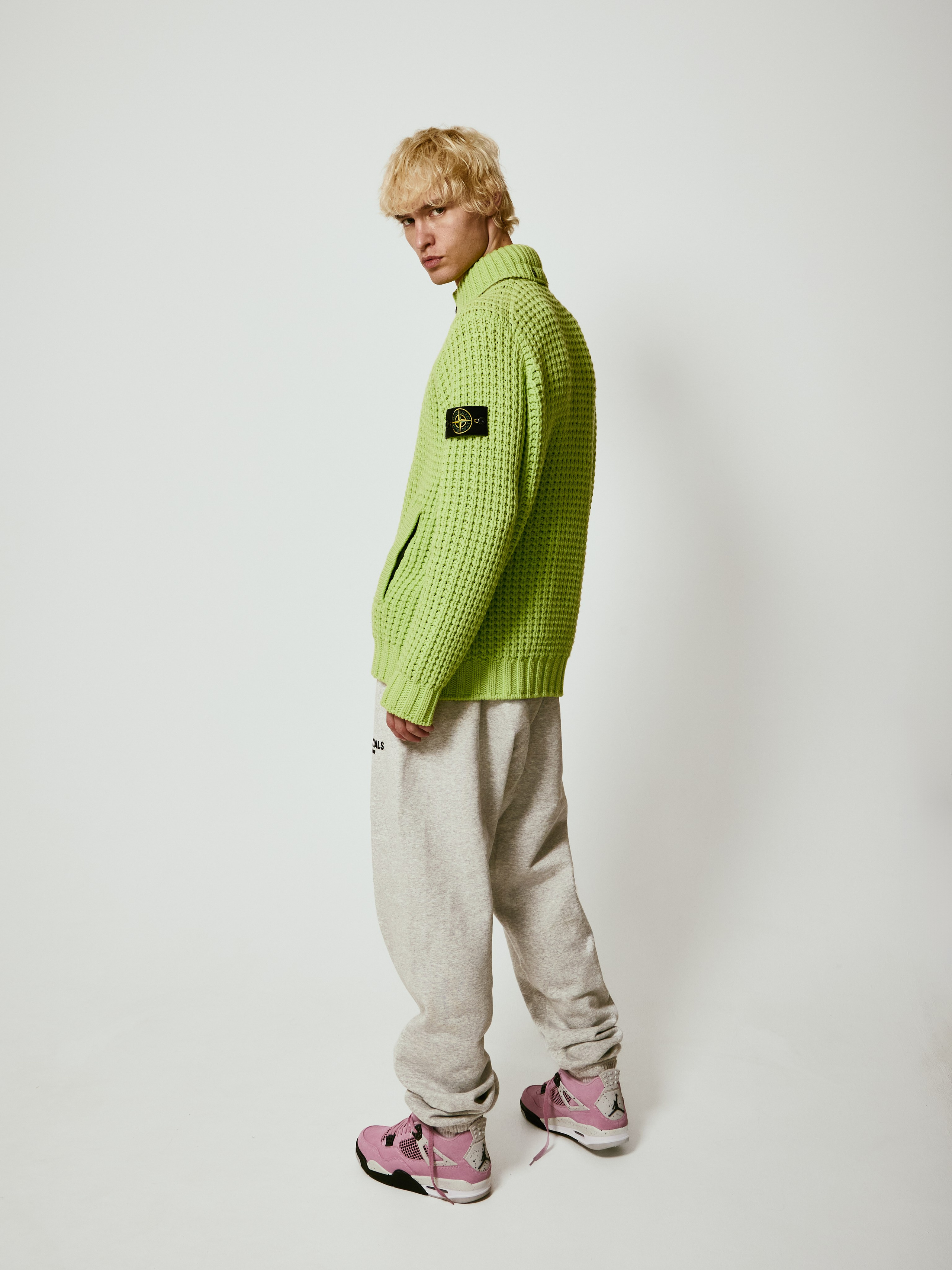 Look book Moscow. Svyatoslav Lebedev | Advertising photographer — Commercial shooting, Art direction, AI integration
