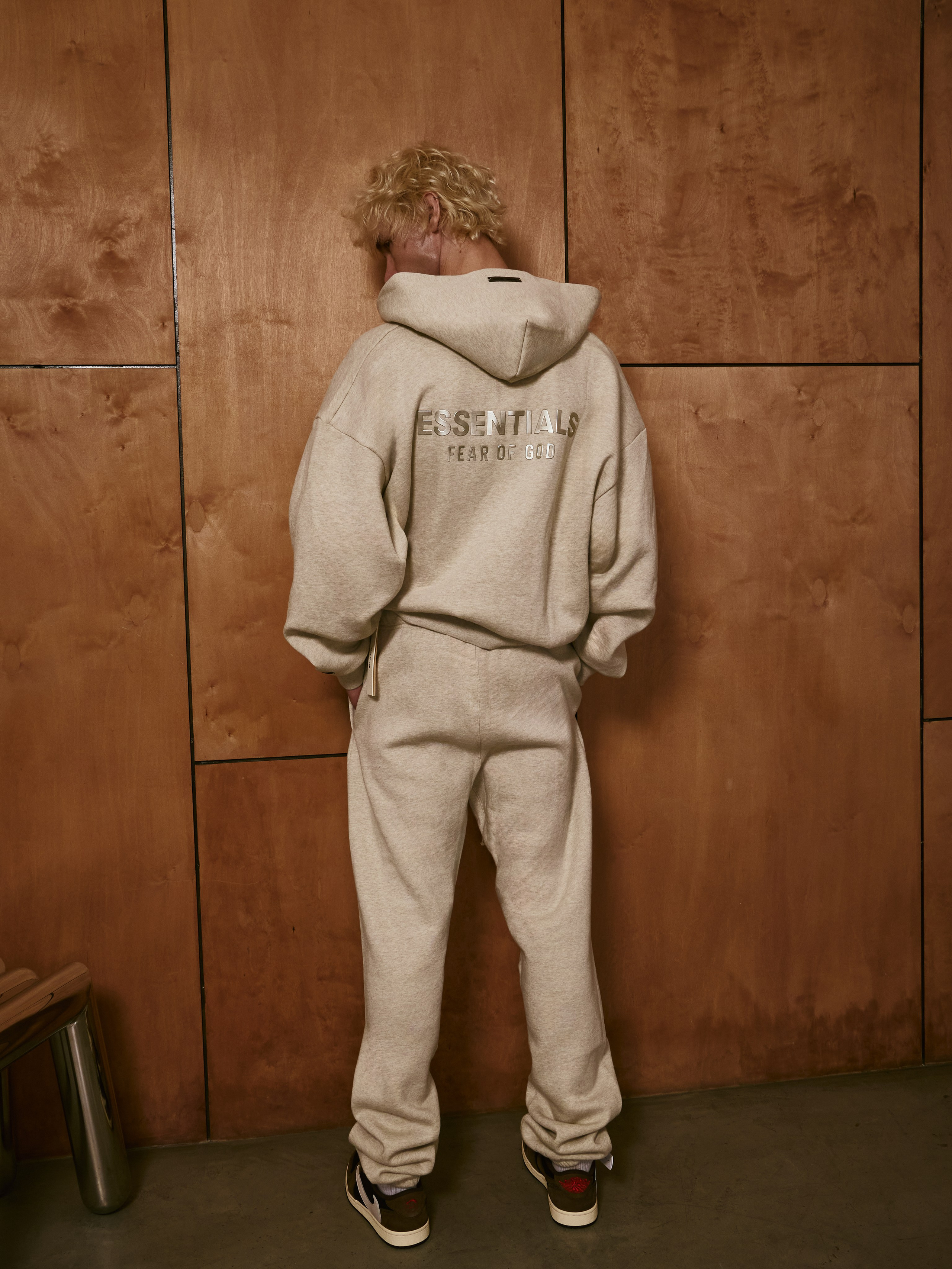 Look book Moscow. Svyatoslav Lebedev | Advertising photographer — Commercial shooting, Art direction, AI integration