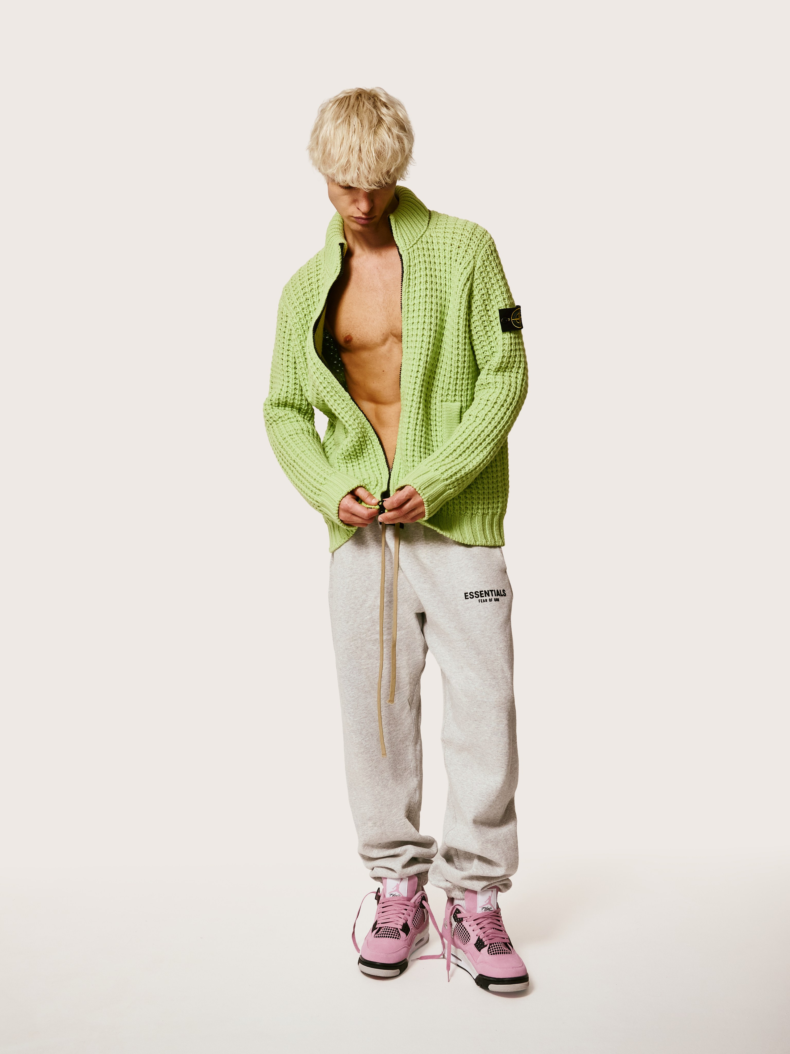 Look book Moscow. Svyatoslav Lebedev | Advertising photographer — Commercial shooting, Art direction, AI integration
