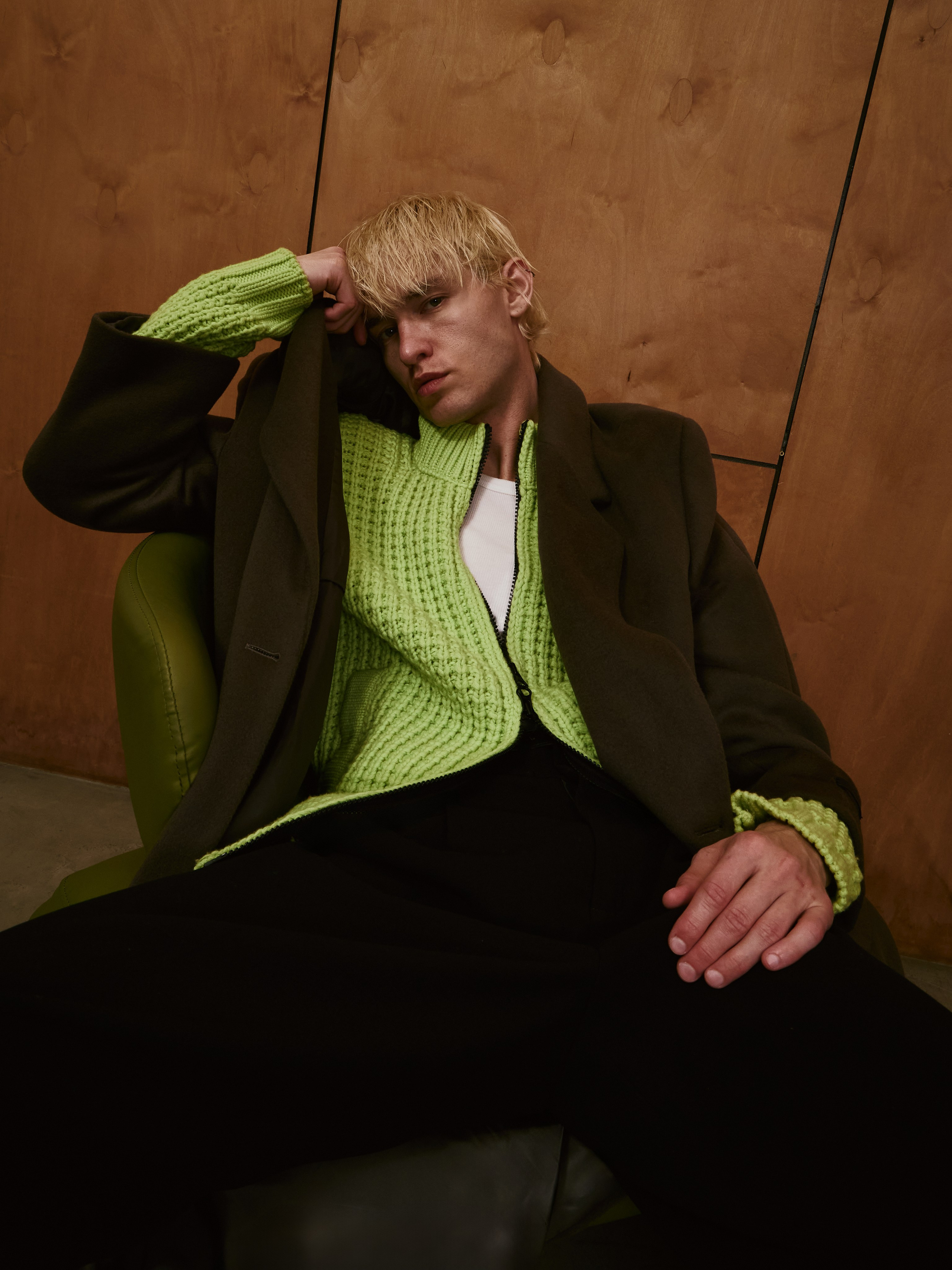 Look book Moscow. Svyatoslav Lebedev | Advertising photographer — Commercial shooting, Art direction, AI integration
