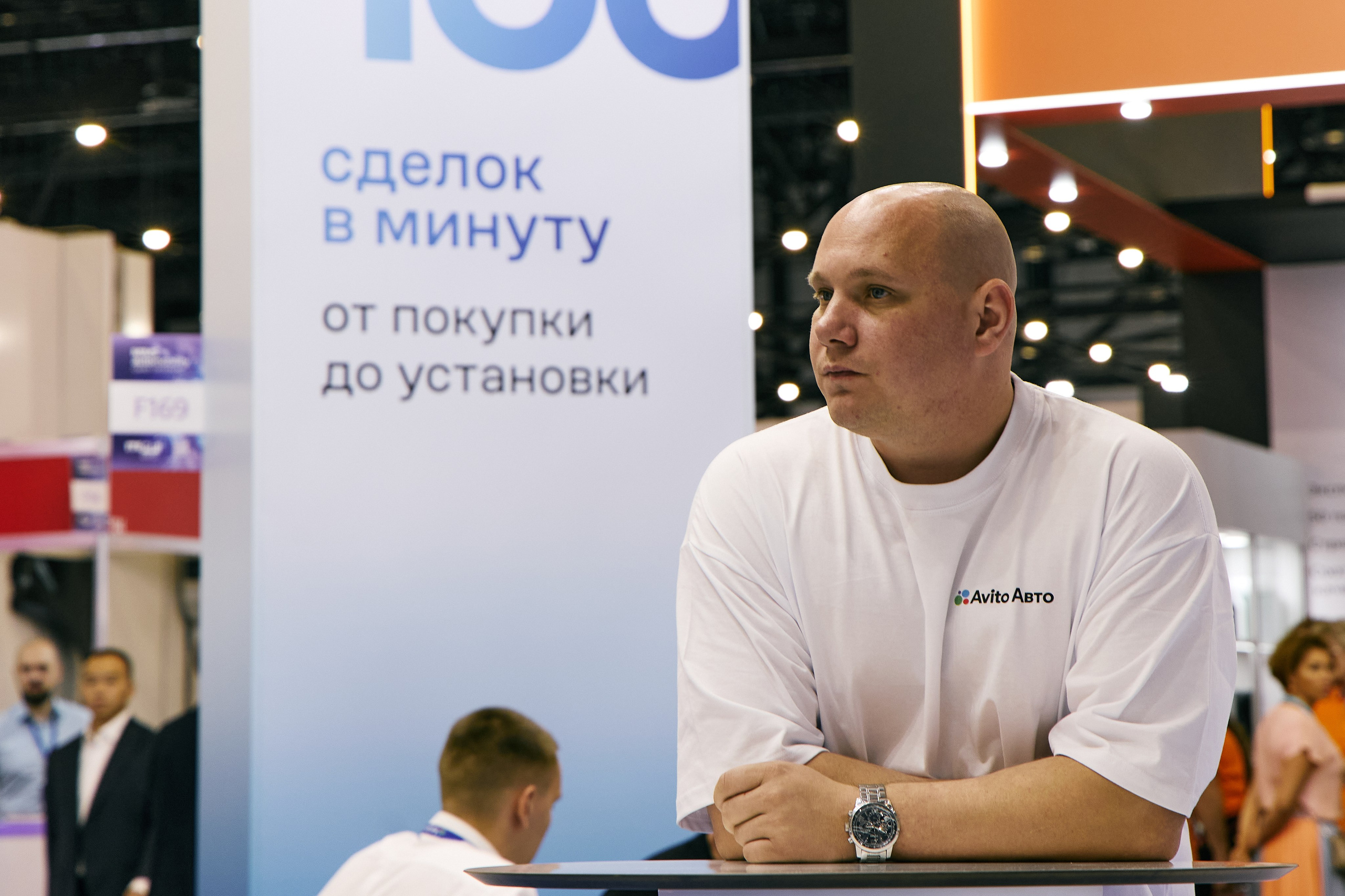 Avito SPB. Svyatoslav Lebedev | Advertising photographer — Commercial shooting, Art direction, AI integration