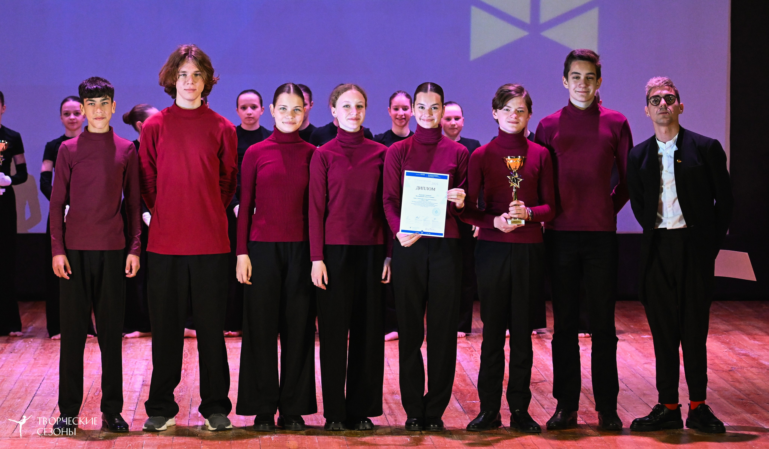 10.05.2025 «Творческие сезоны» Волгоградские ассамблеи искусств г. Волгоград. Медиастудия Фото Концепт