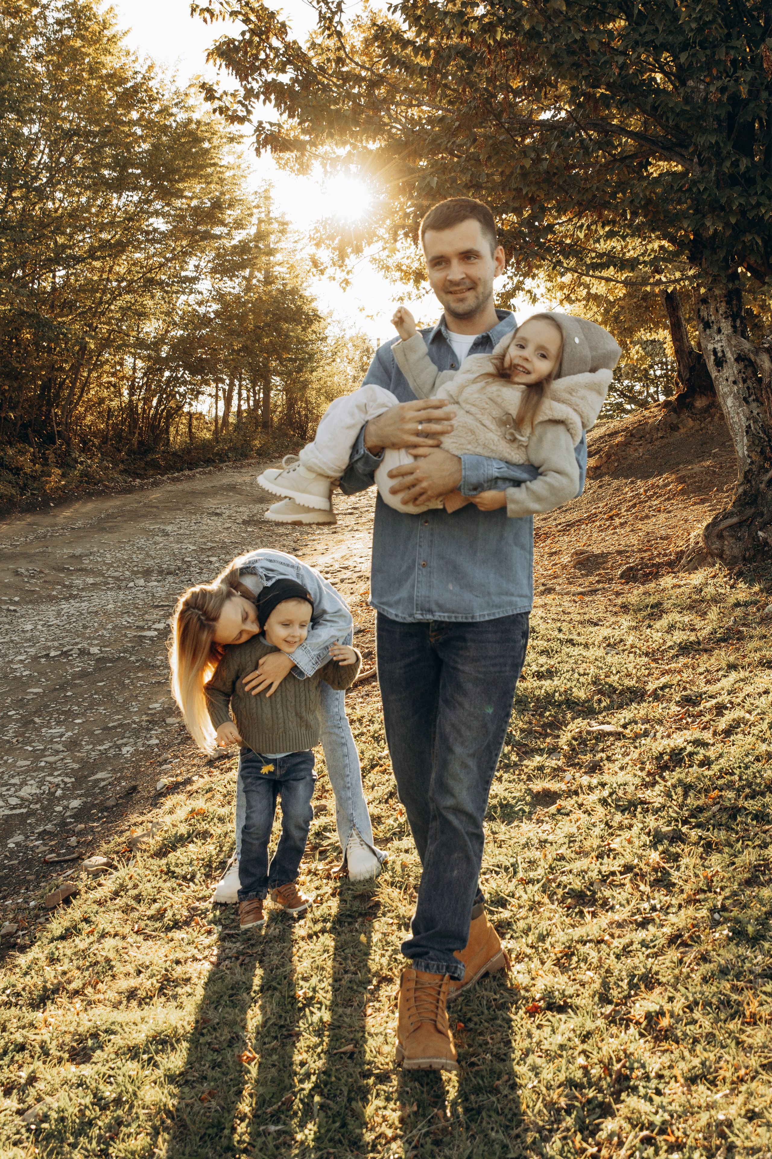 Виталий, Вероника, Родион и Алёна. Семейный фотограф в Сочи Анна Мальцева