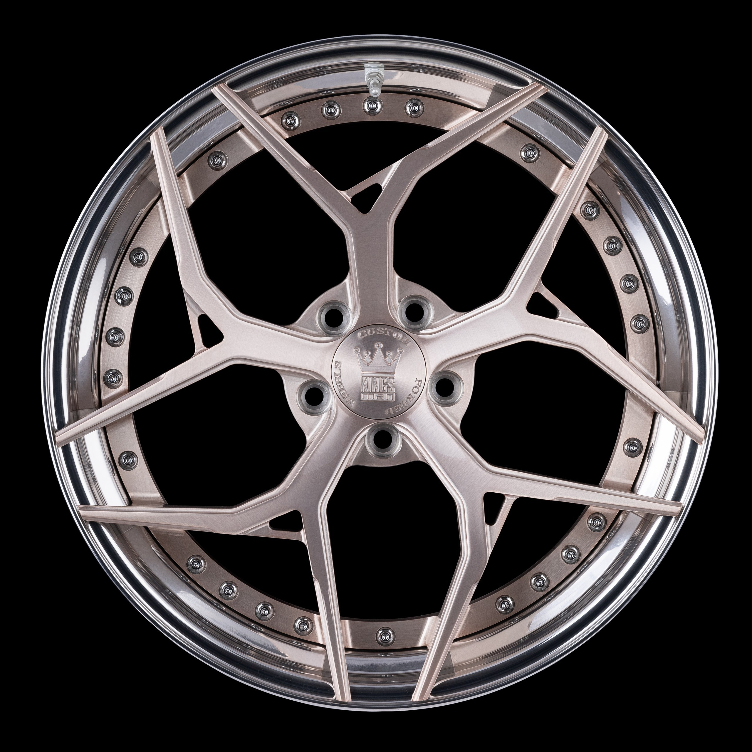 Диски. Уютная студия предметной съемки для маркетплейсов в городе Москва