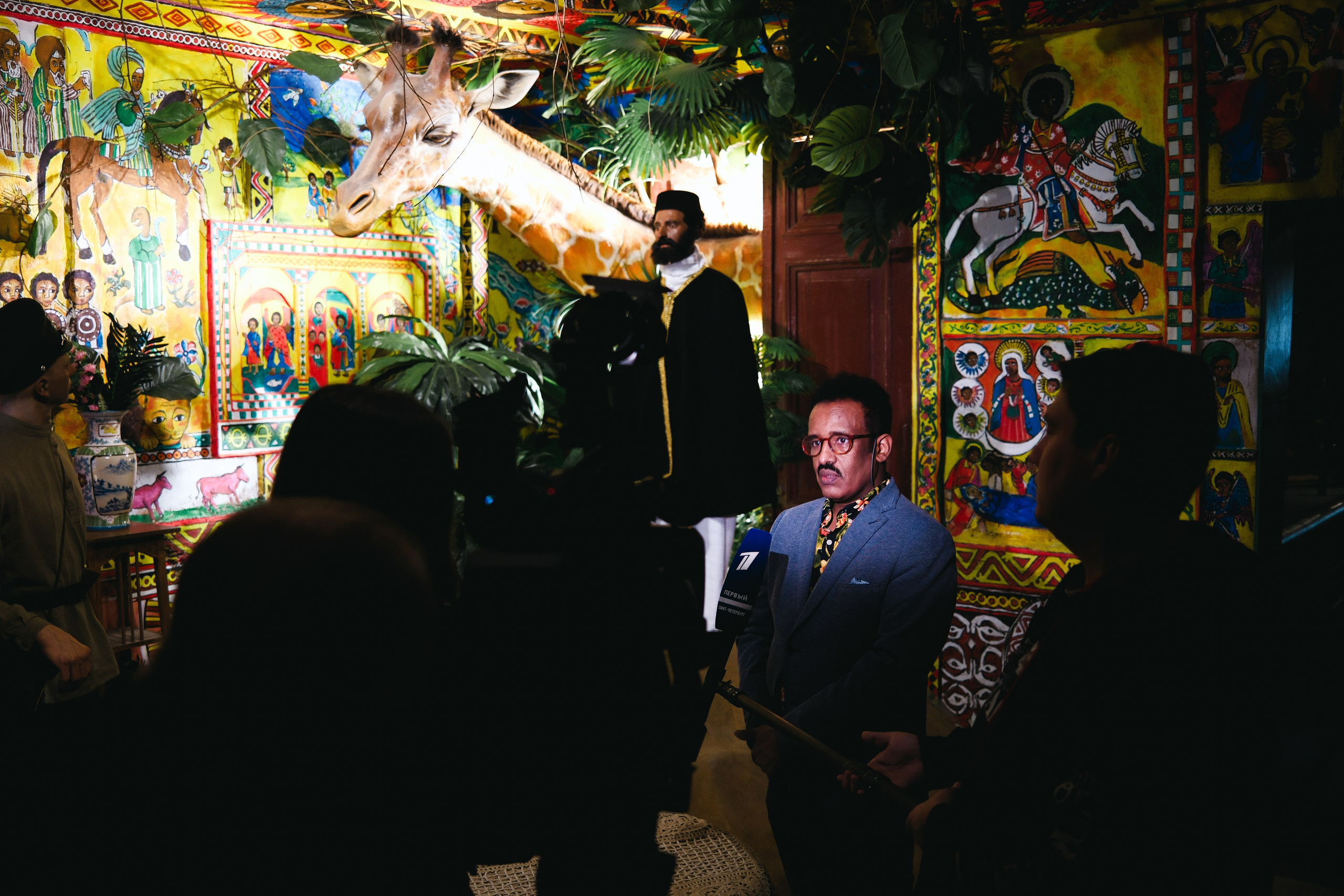 Открытие выставки «Авторский стиль», Ленфильм. Фотограф в Санкт-Петербурге. Маша Ярусскина