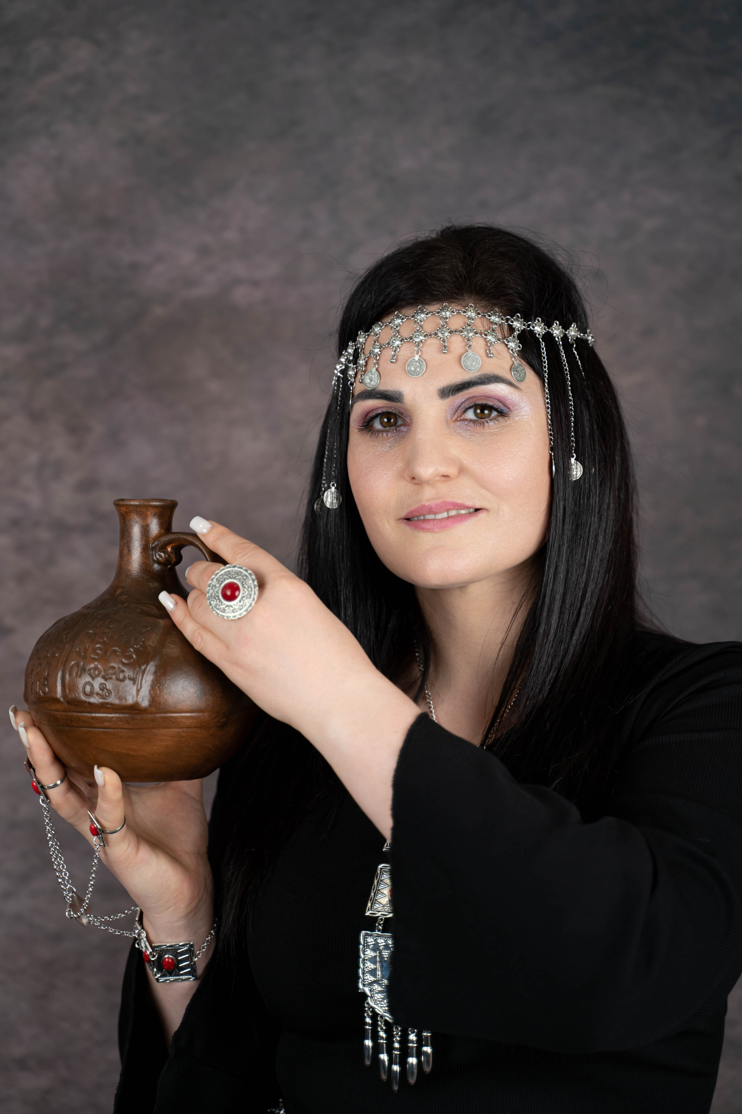 В Армянском таразе. Свадебный фотограф в Краснодаре