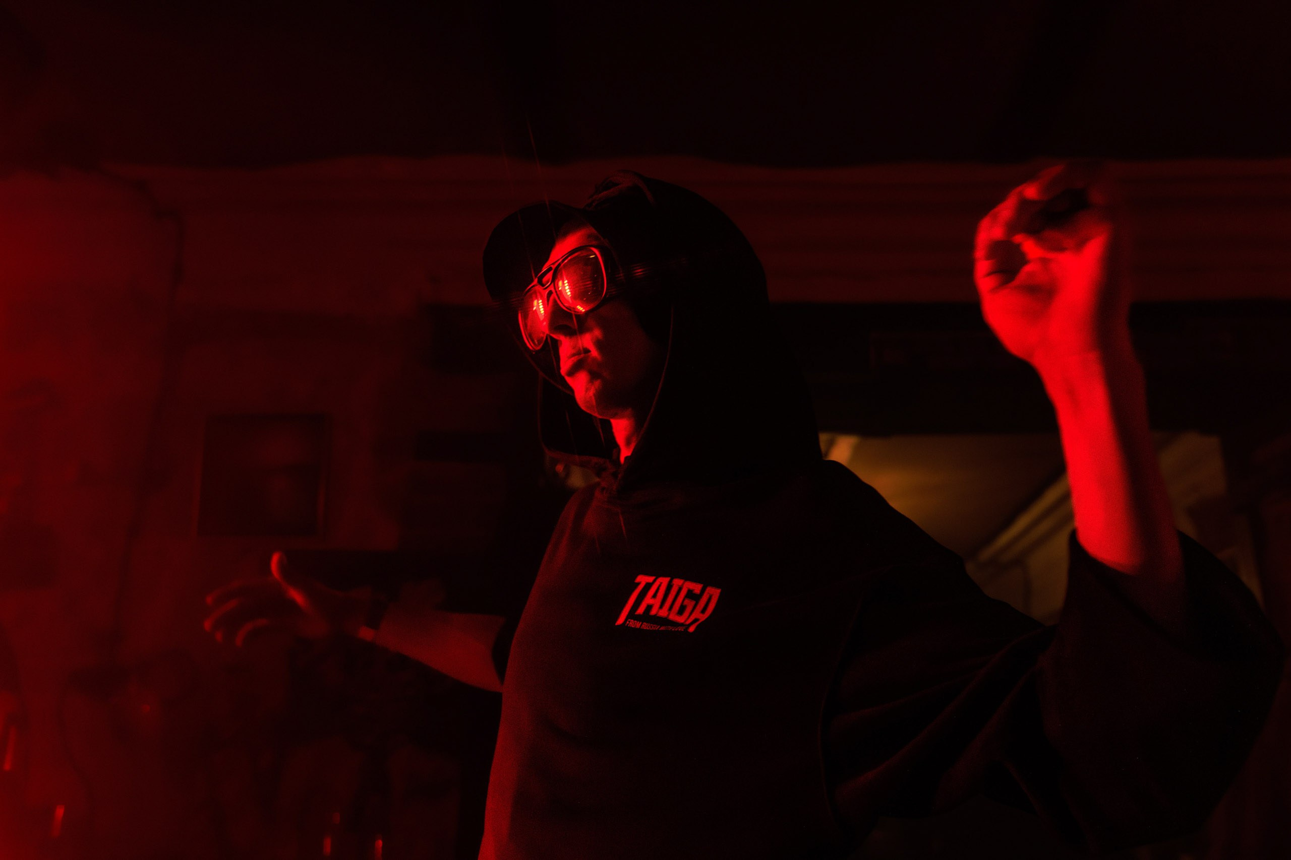 Octave (Ro) x stndrt13. Репортажный фотограф Екатеринбург | Яркий, качественный репортаж | Концерты, клубы, репортаж, праздники, корпоративы