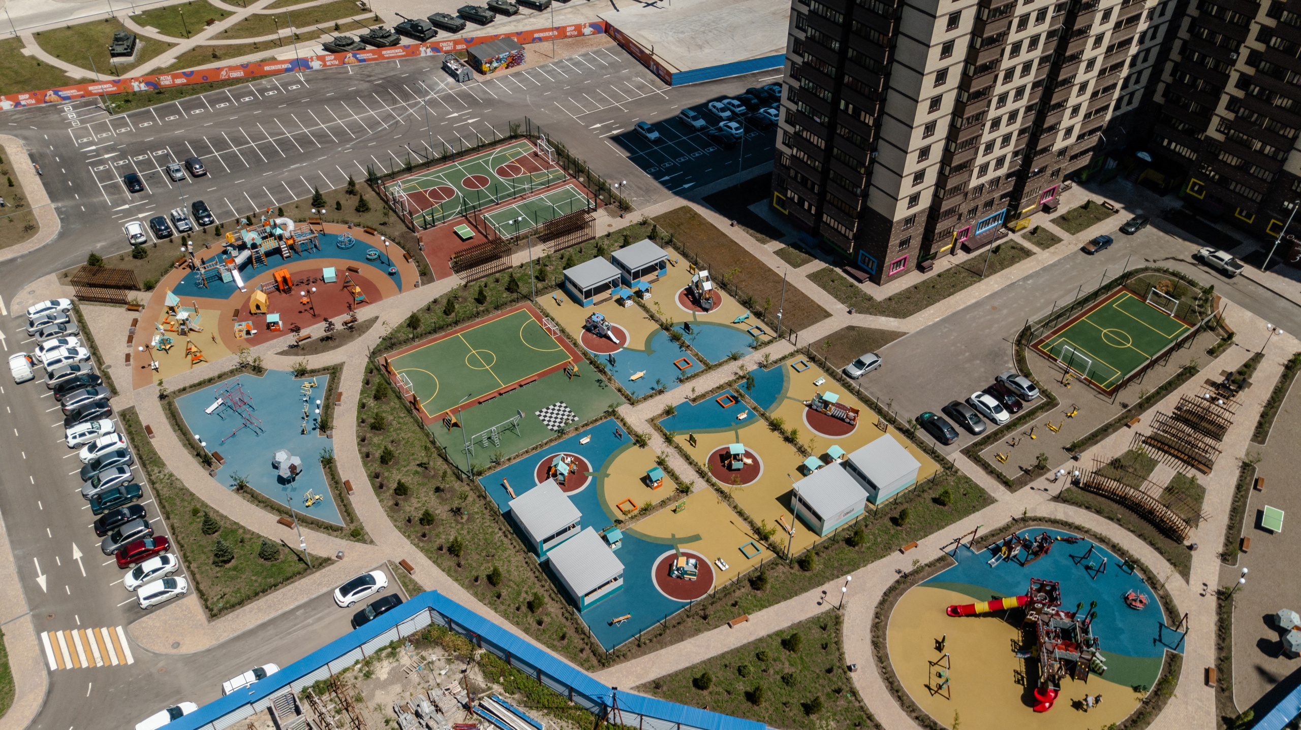 Профессиональная высотная фото и видео съемка недвижимости