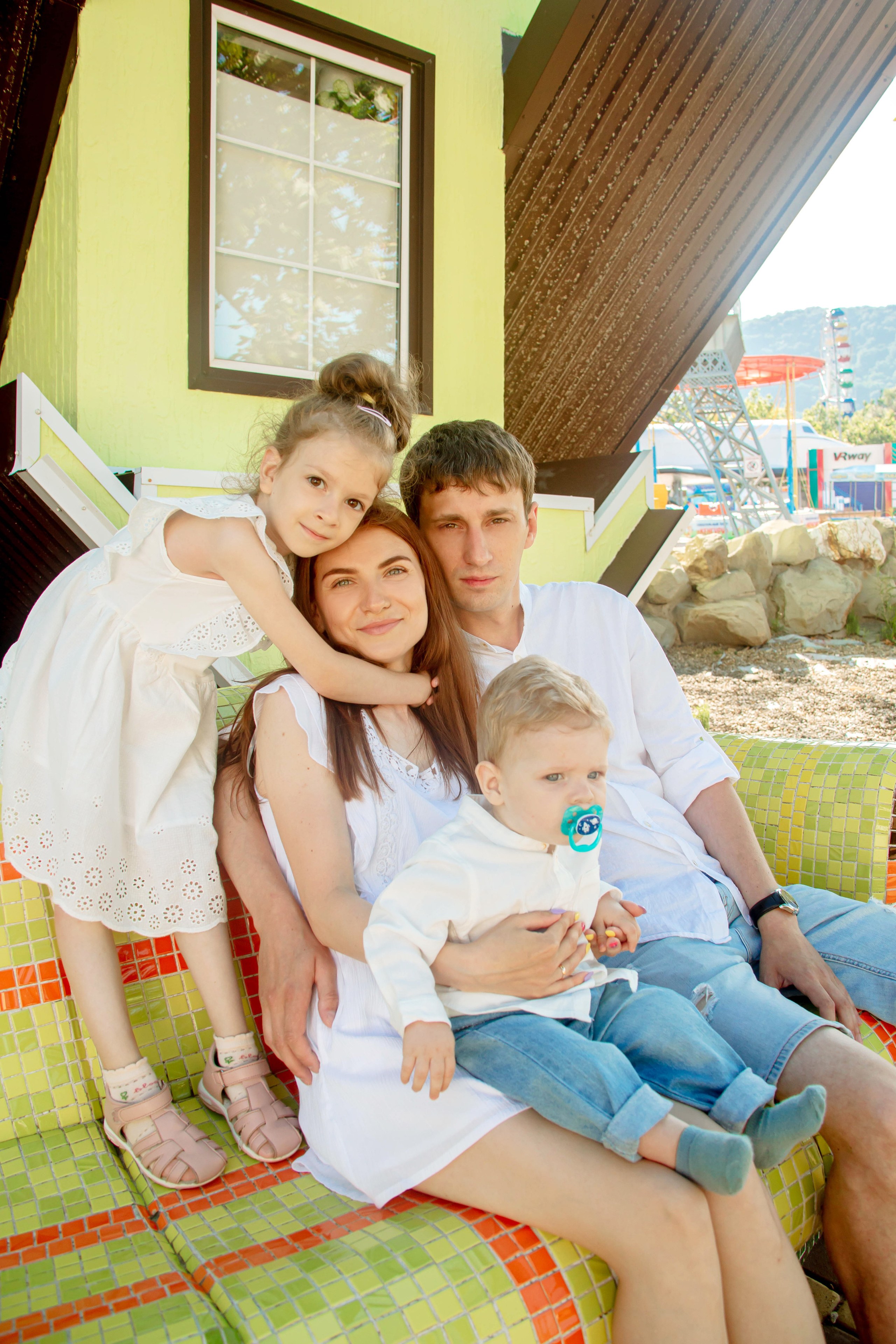 Ксения, Максим, Стеша и Дамир. Фотограф в Геленджике, Архипо-Осиповке, Абрау-Дюрсо, Кринице Виктория